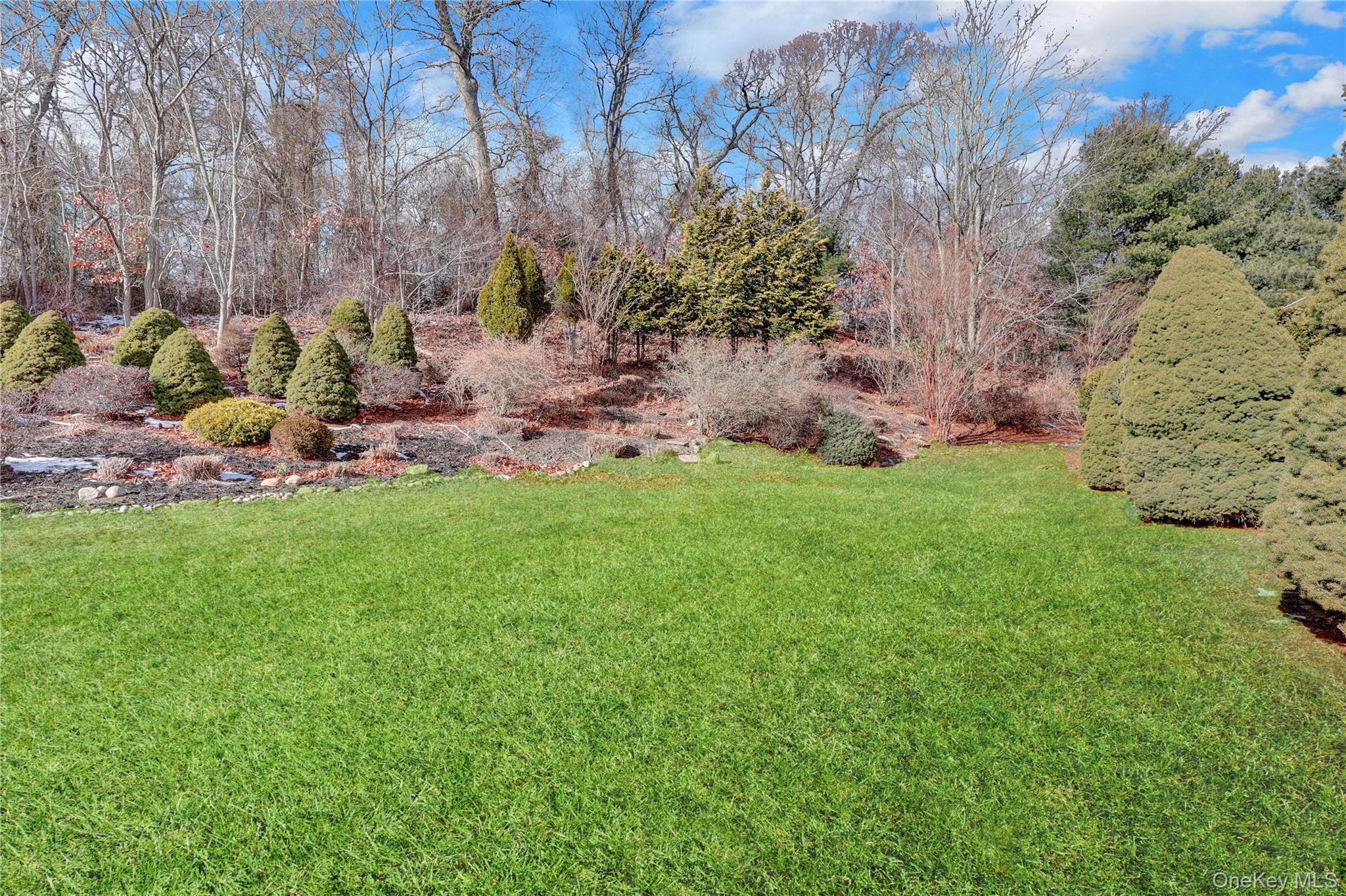 204 Erik Drive, East Setauket, NY 11733