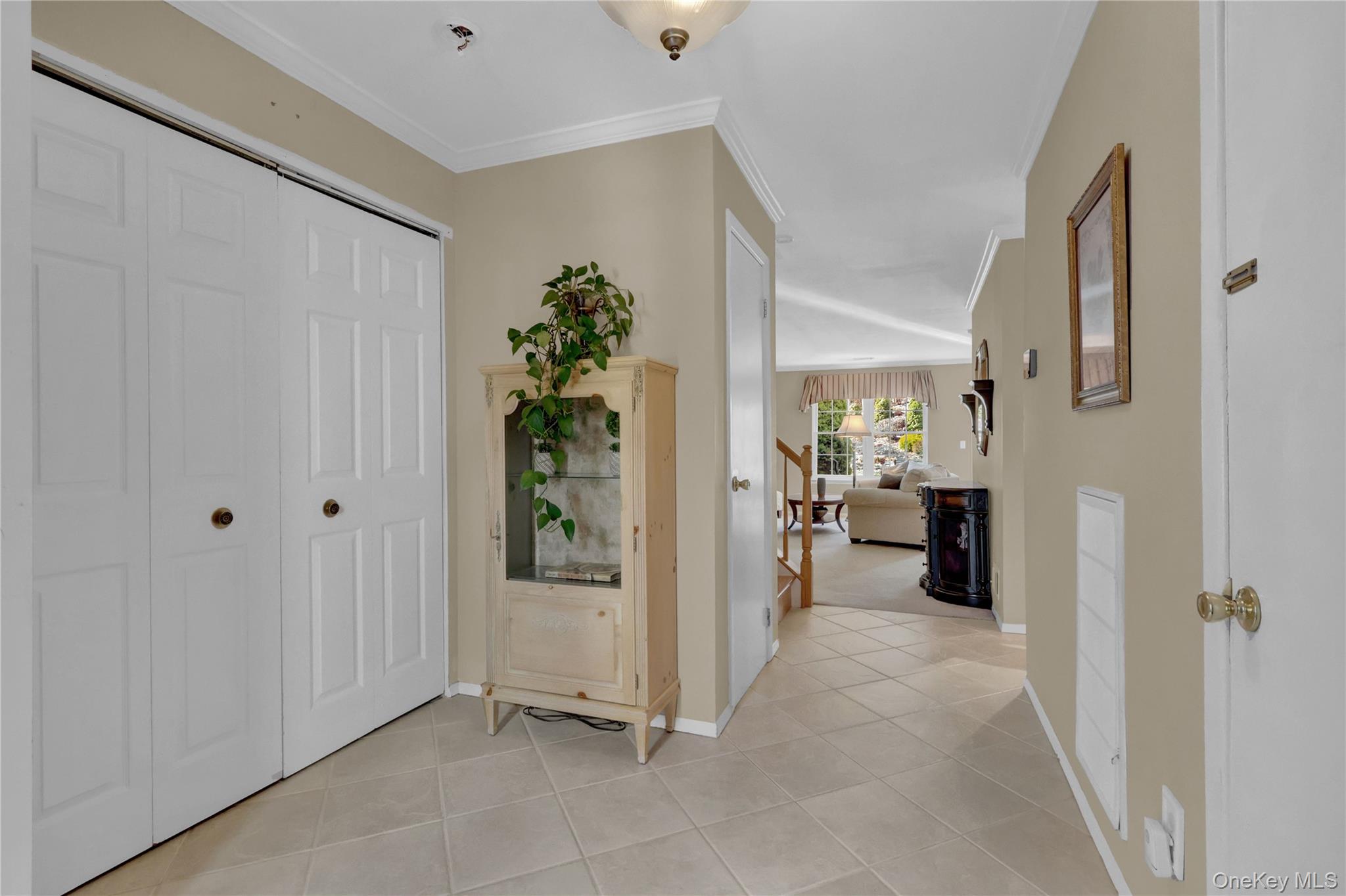 204 Erik Drive, East Setauket, NY 11733