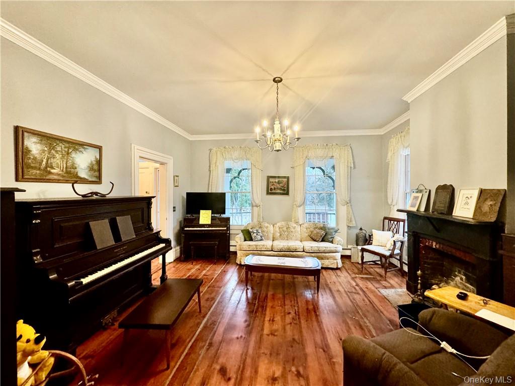 255 Howells Road, Middletown, NY 10940