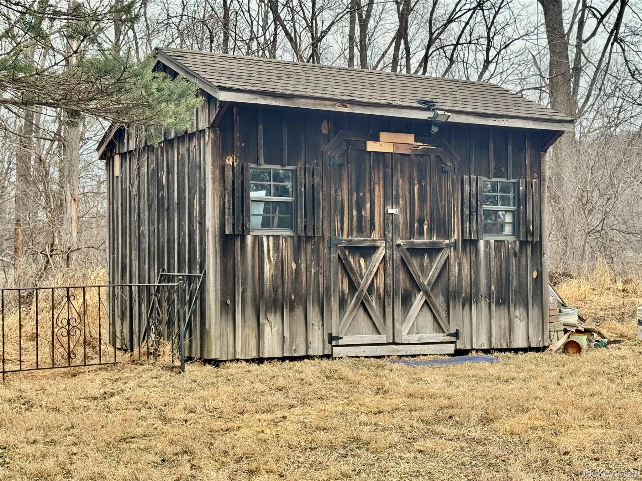 1 Royal Acres Drive, Middletown, NY 10940