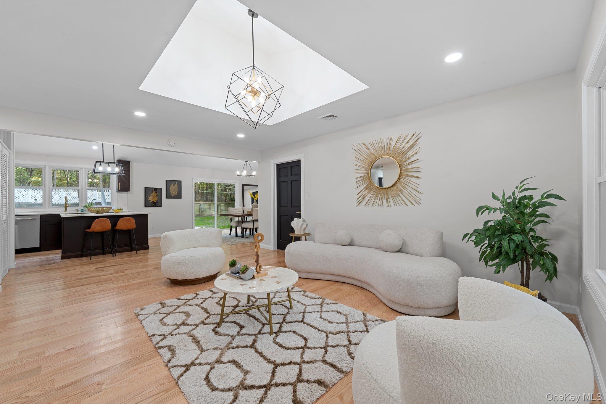 282 Vanderbilt Boulevard, Oakdale, NY 11769