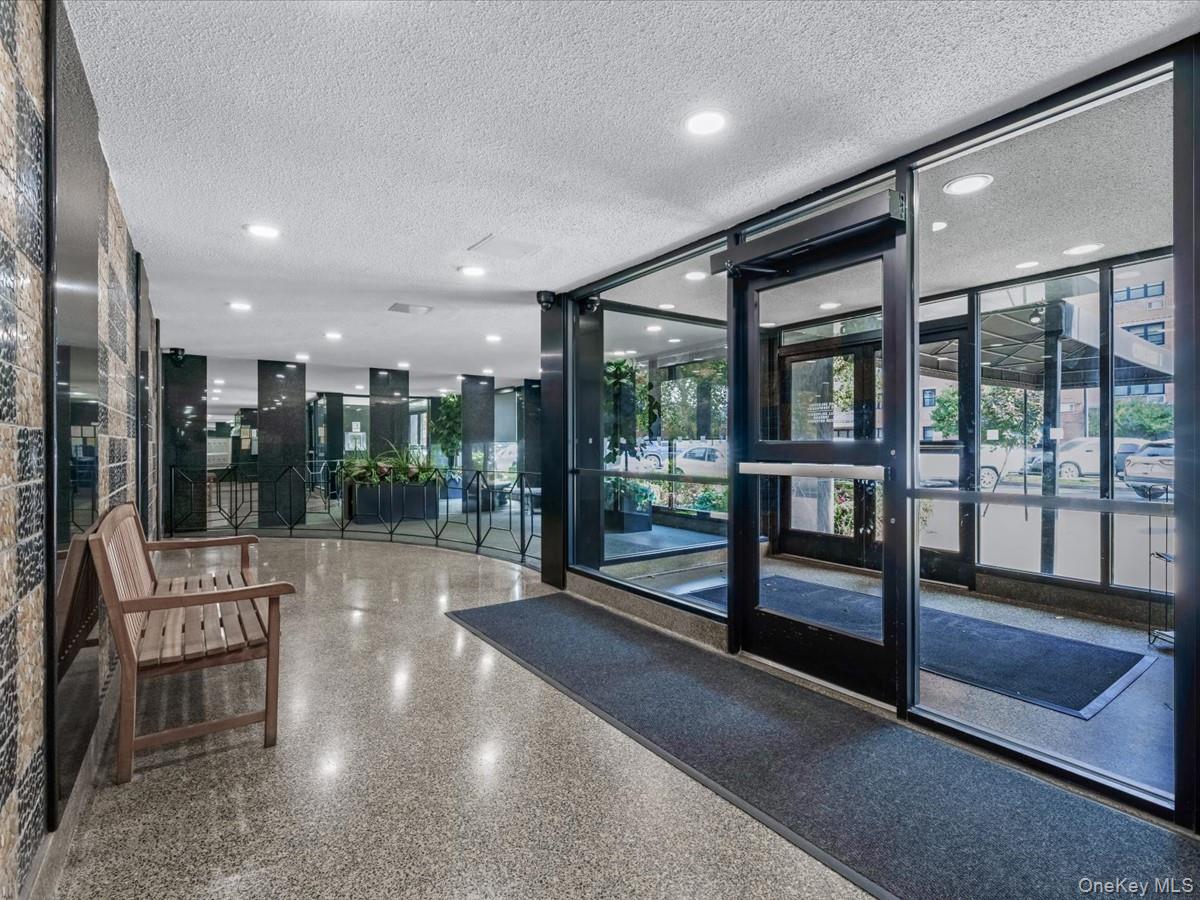 88-25 155th Avenue # 6M, Howard Beach, NY 11414