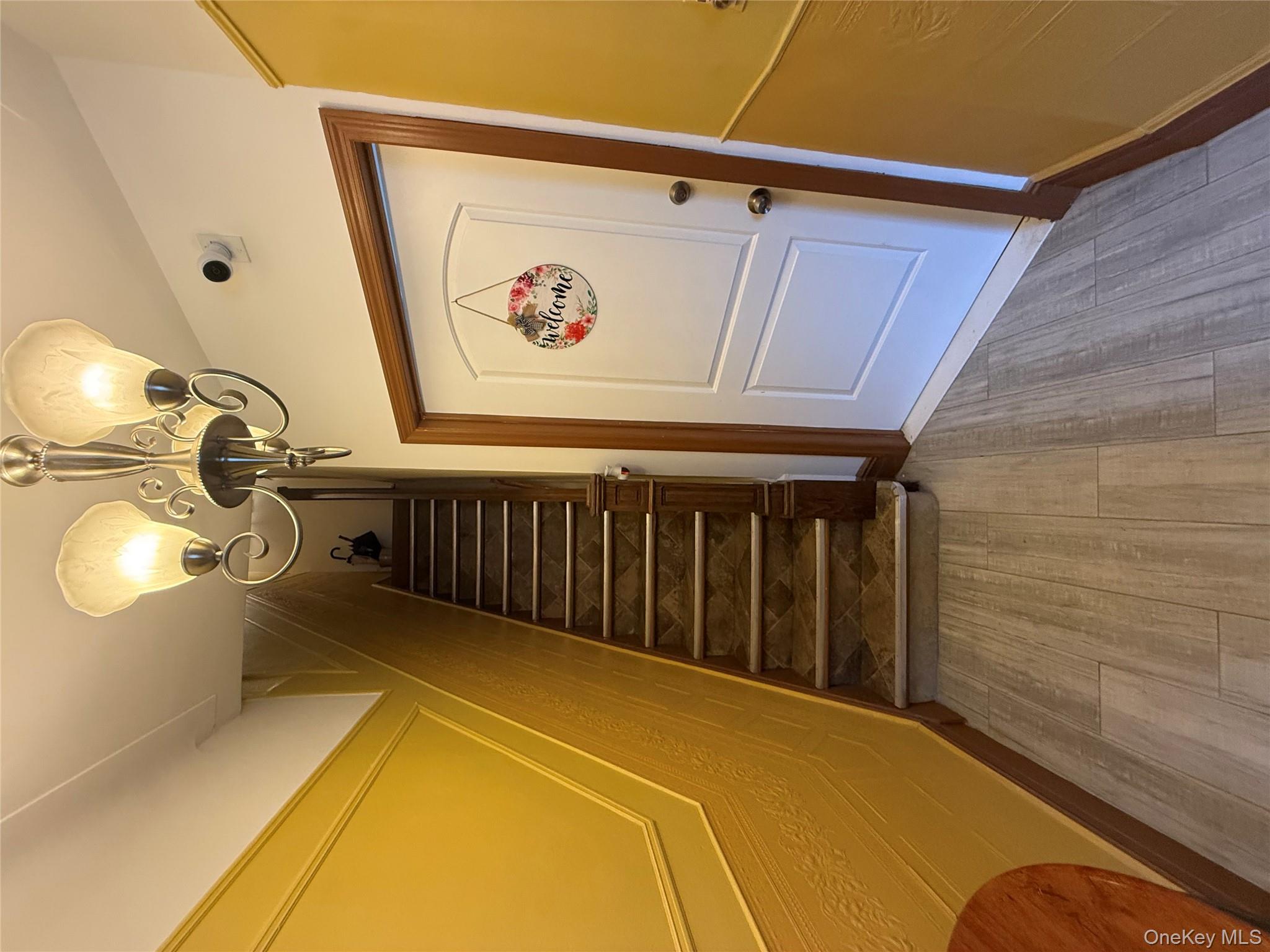 7841 84th Street, Glendale, NY 11385