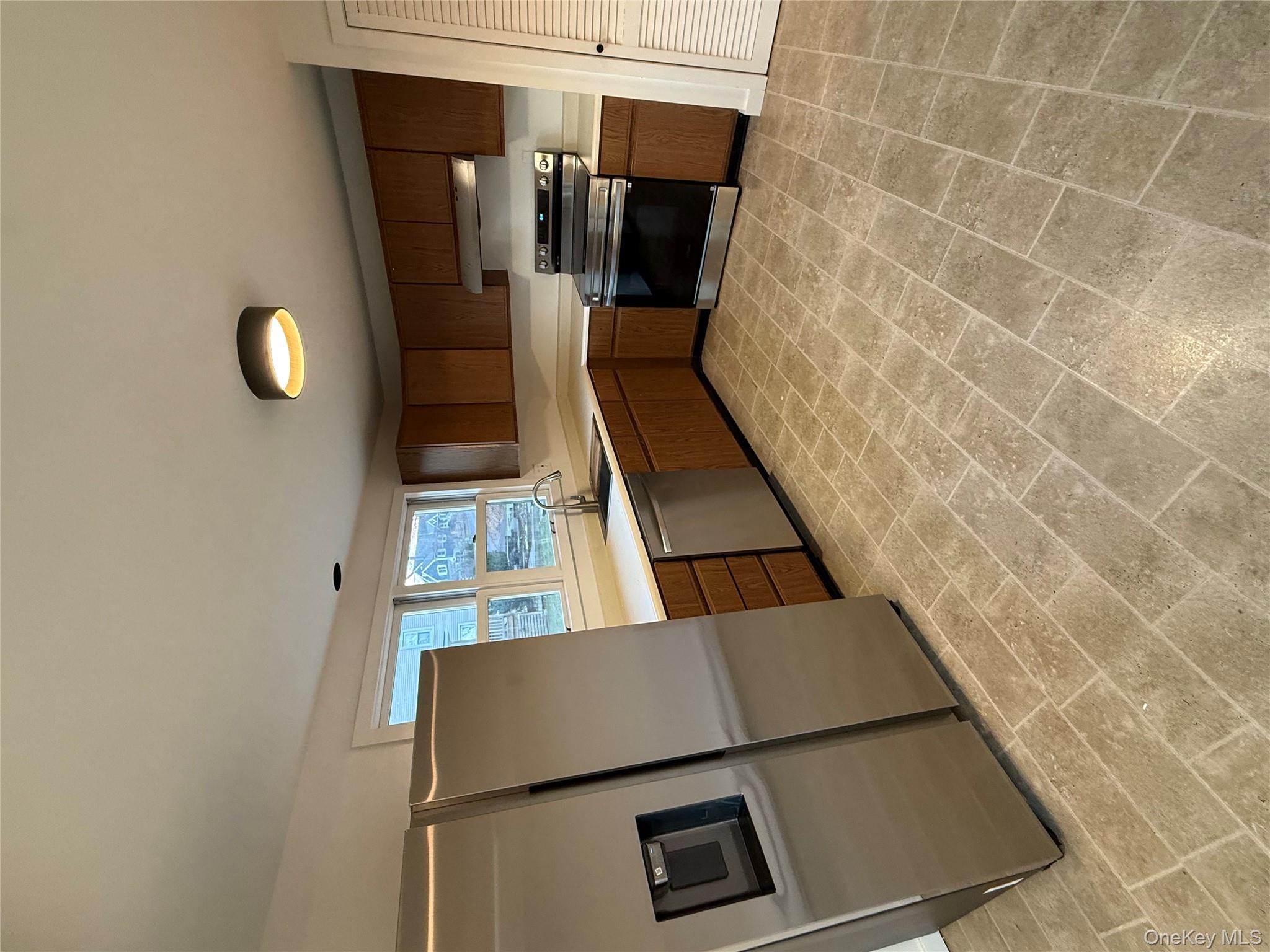 55 Hillside Avenue, Katonah, NY 10536