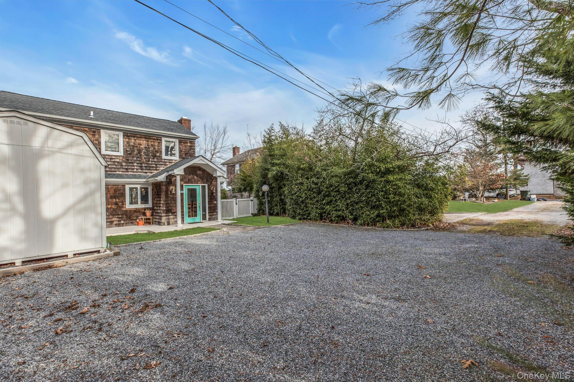 53 W End Avenue, East Quogue, NY 11942