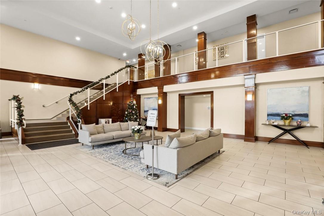 10 Byron Place # 219, Larchmont, NY 10538