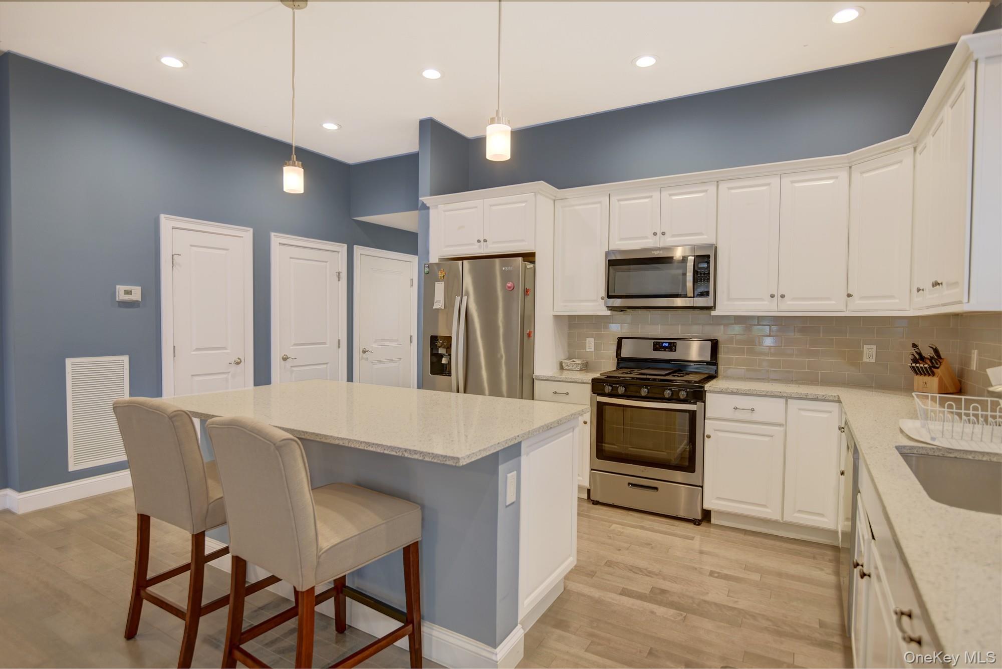 2 Spruce Place, Bohemia, NY 11716