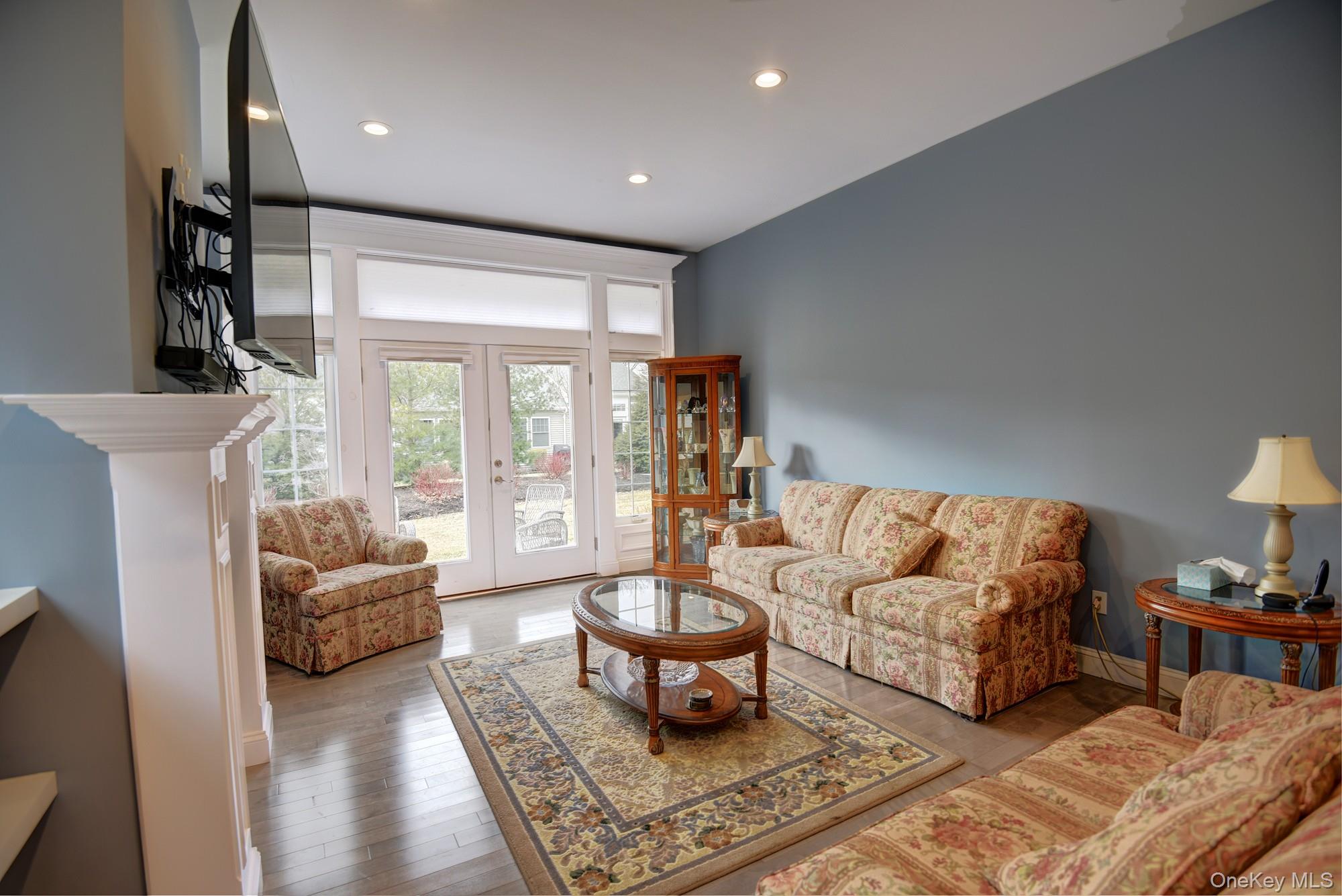 2 Spruce Place, Bohemia, NY 11716