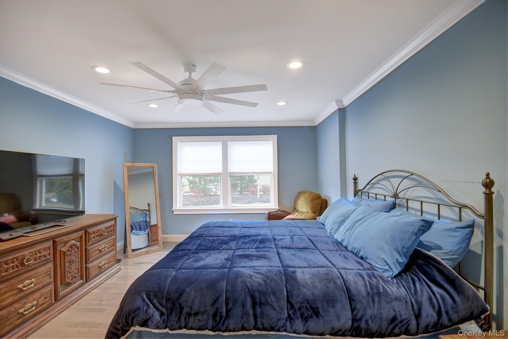 2 Spruce Place, Bohemia, NY 11716