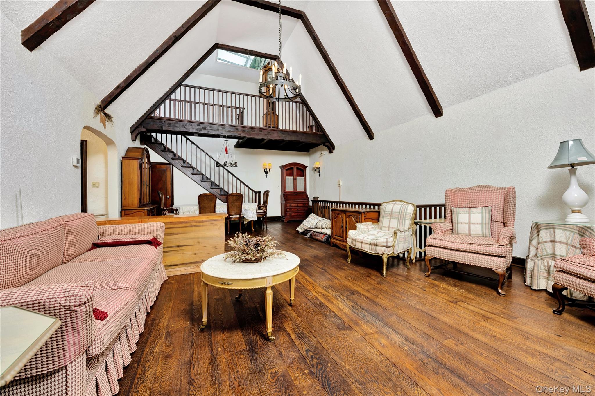 164-04 33rd Avenue, Flushing, NY 11358