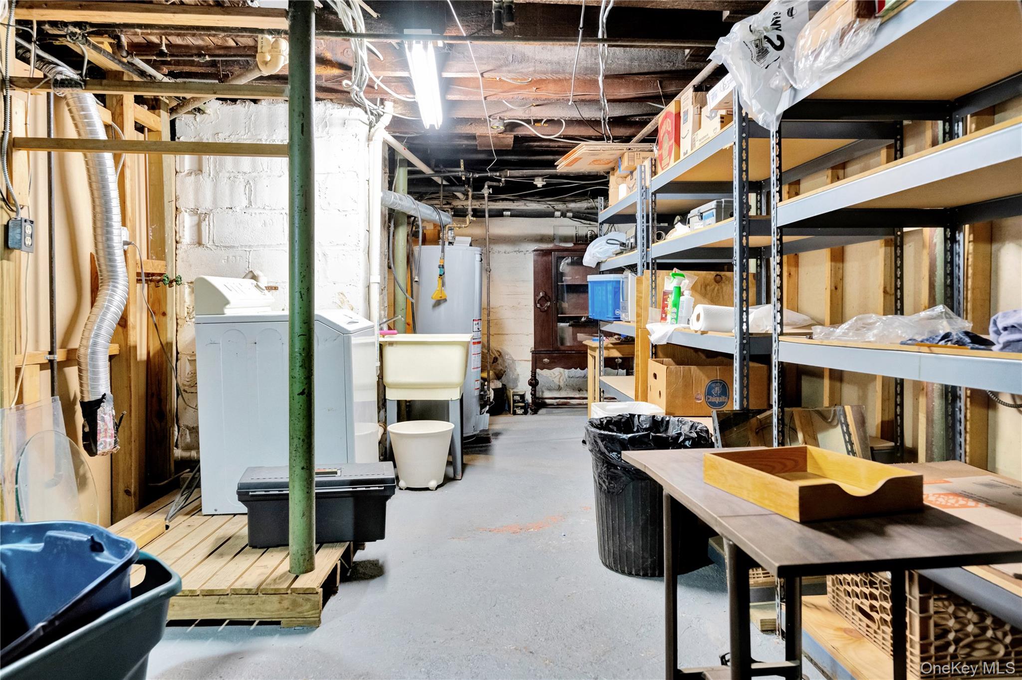 164-04 33rd Avenue, Flushing, NY 11358