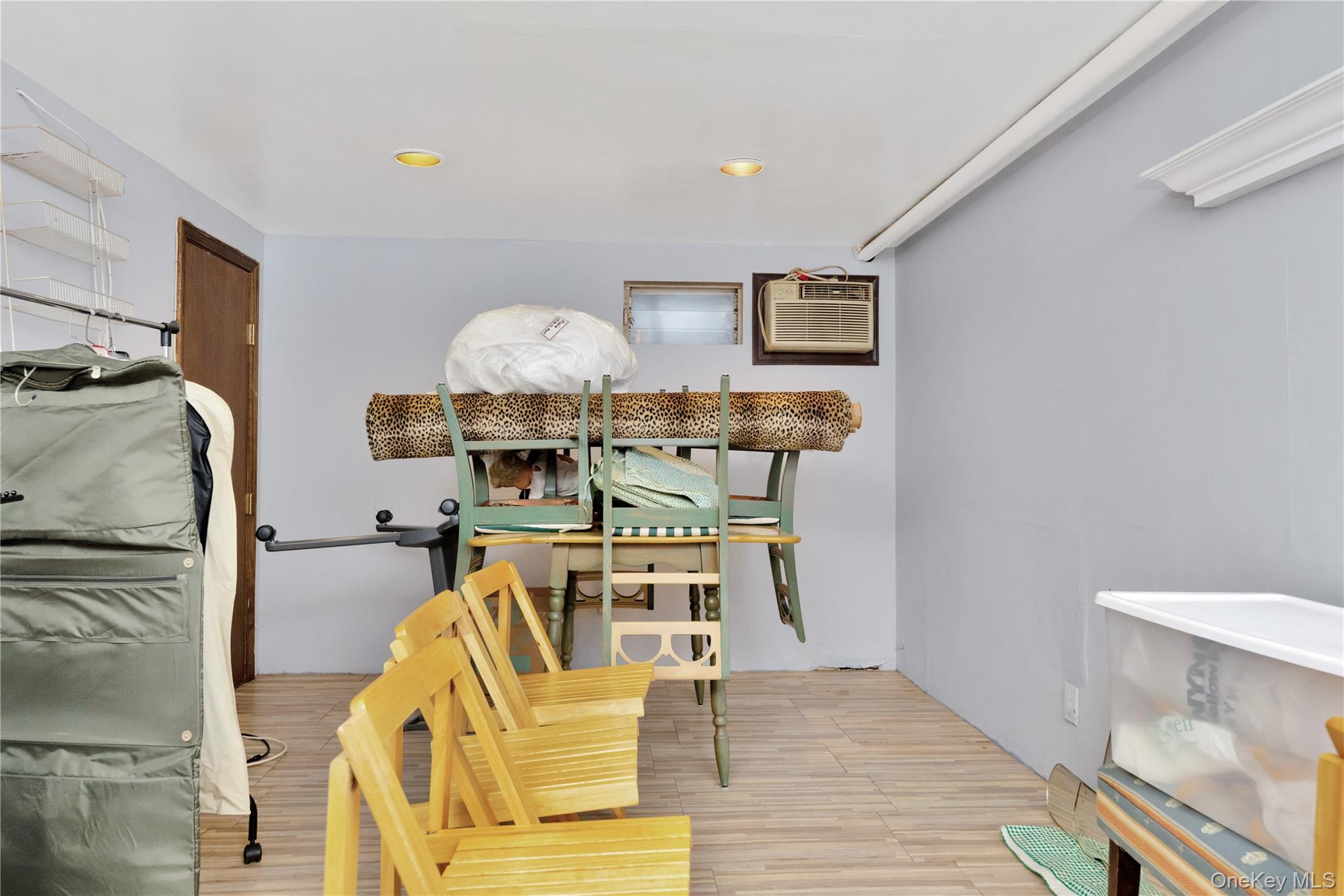 164-04 33rd Avenue, Flushing, NY 11358