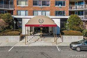 220-55 46th Avenue # 7S, Bayside, NY 11361