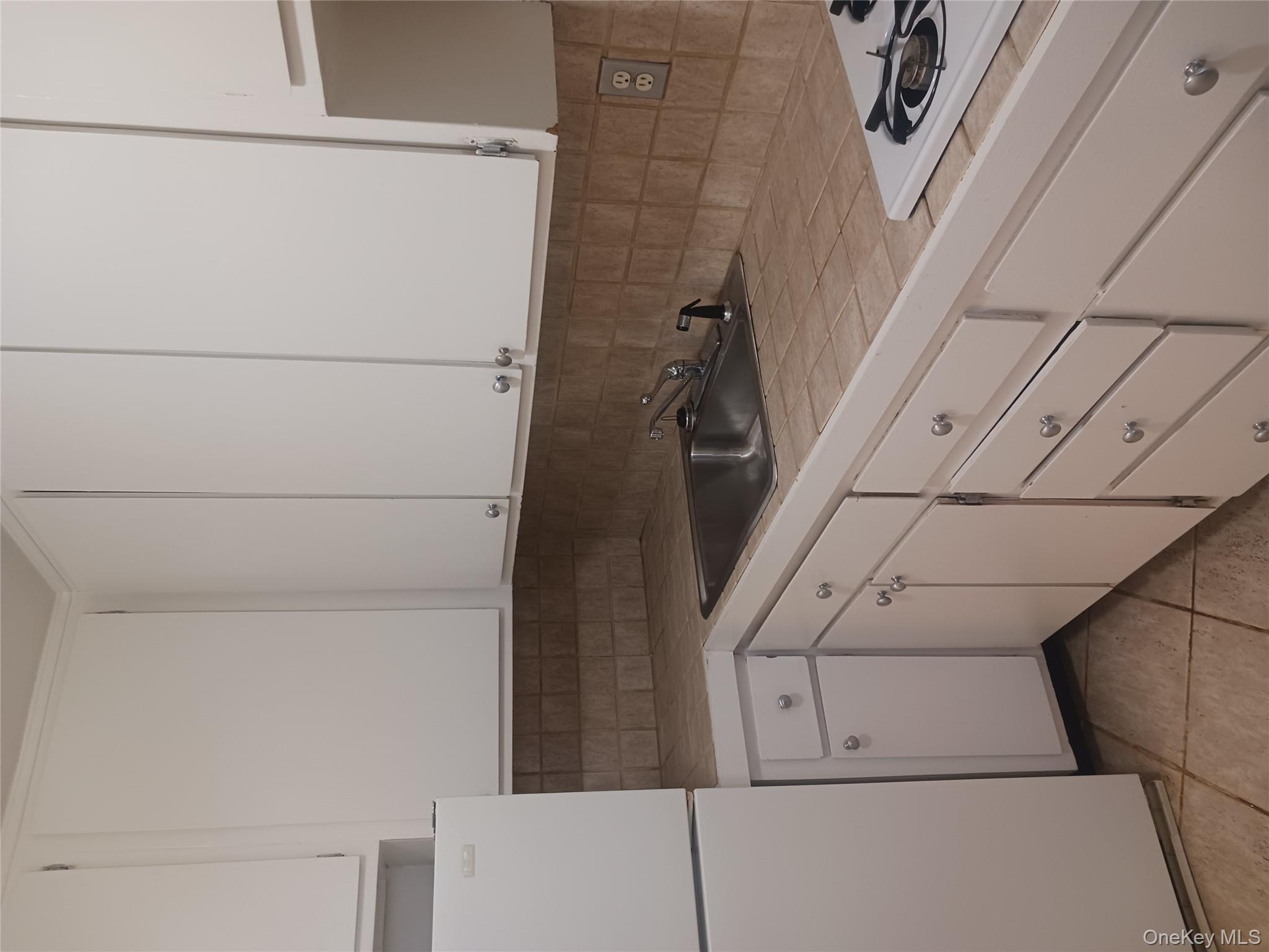 220-55 46th Avenue # 7S, Bayside, NY 11361