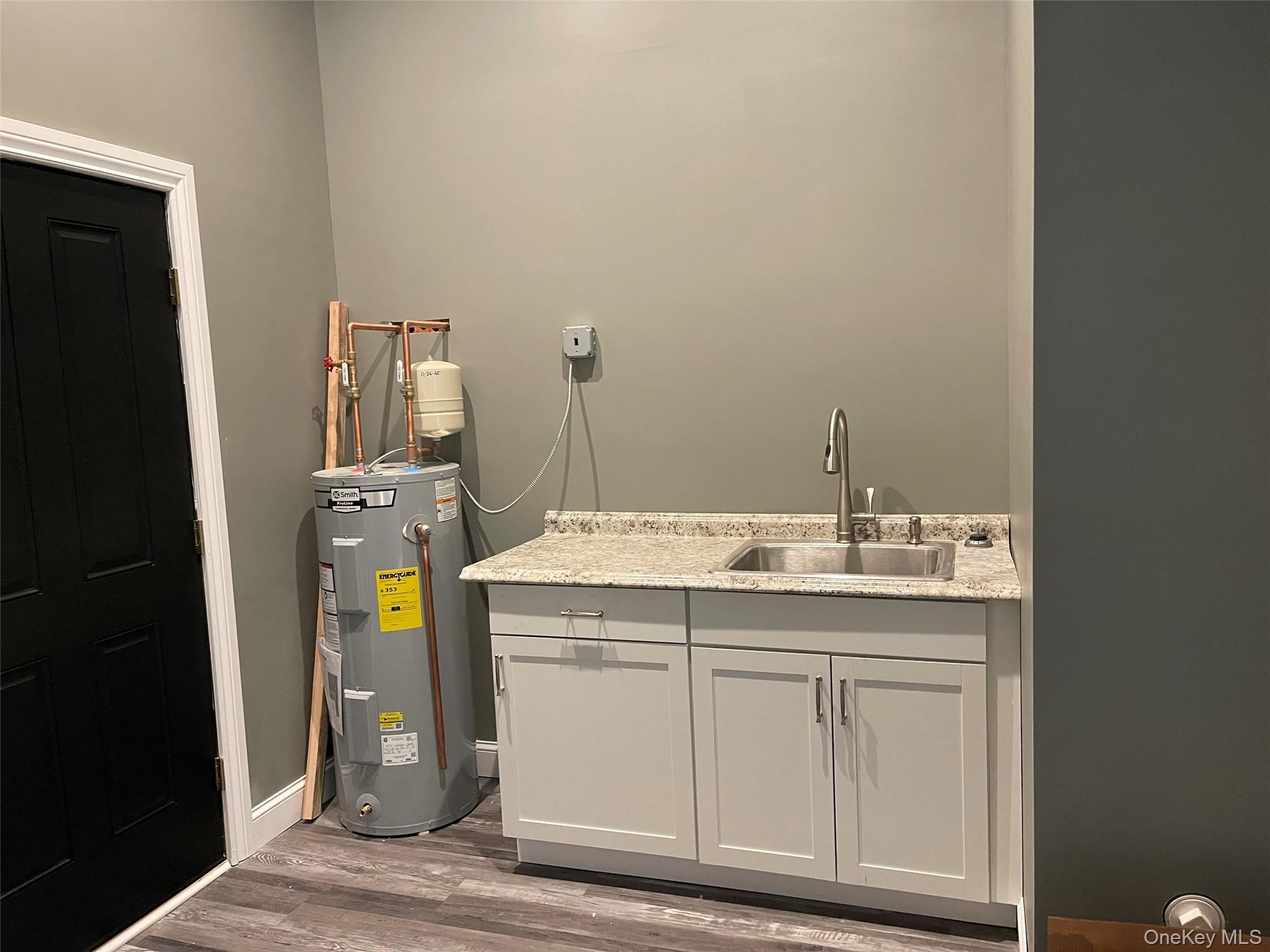 544 Rosevale Avenue, Ronkonkoma, NY 11779