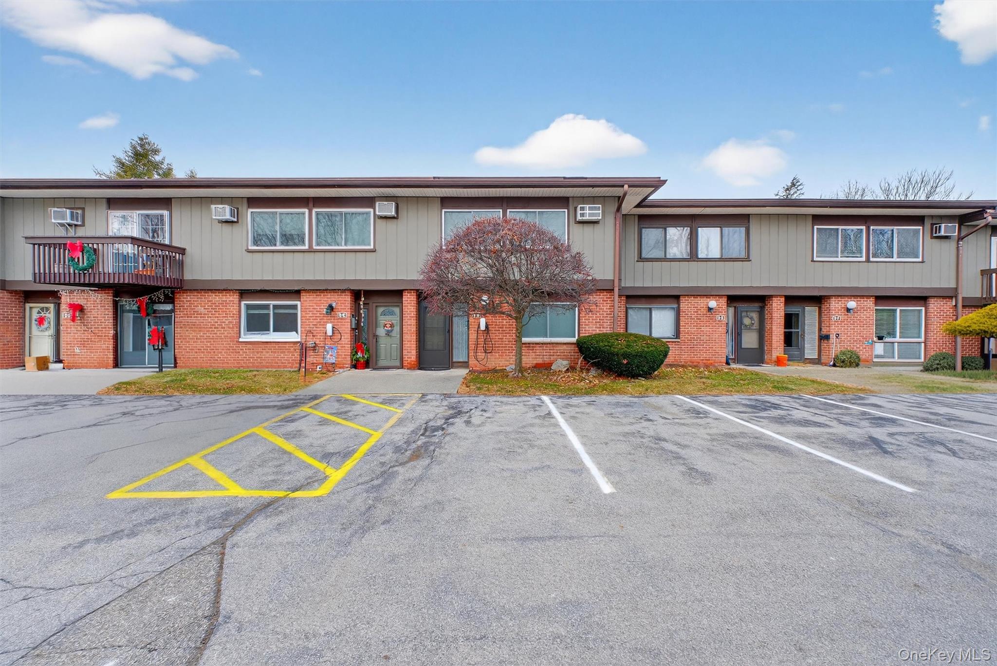 9 Millholland Drive # D, Fishkill, NY 12524