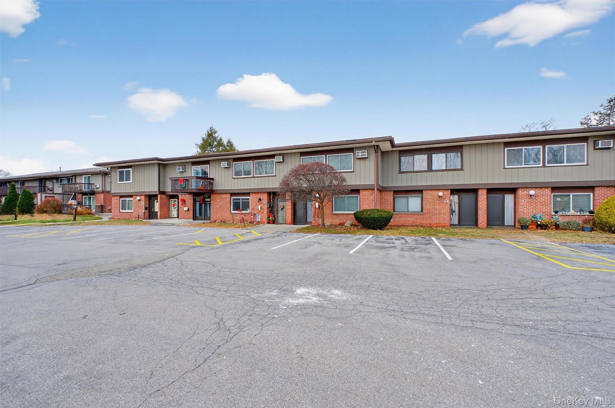 9 Millholland Drive # D, Fishkill, NY 12524