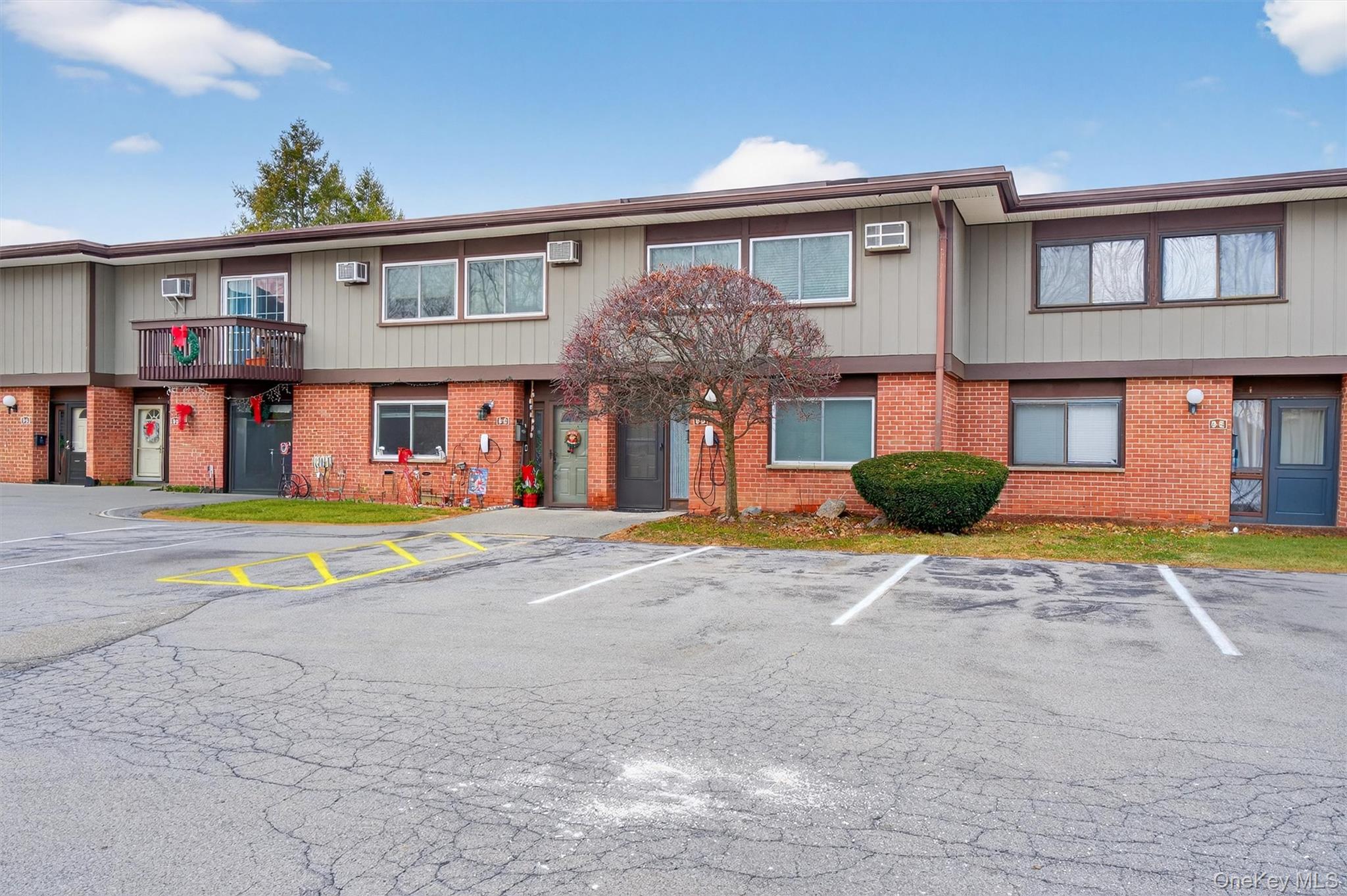 9 Millholland Drive # D, Fishkill, NY 12524