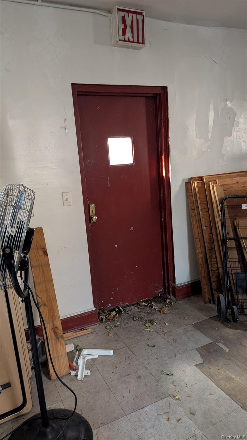 889 Saint Marks Avenue, Brooklyn, NY 11213