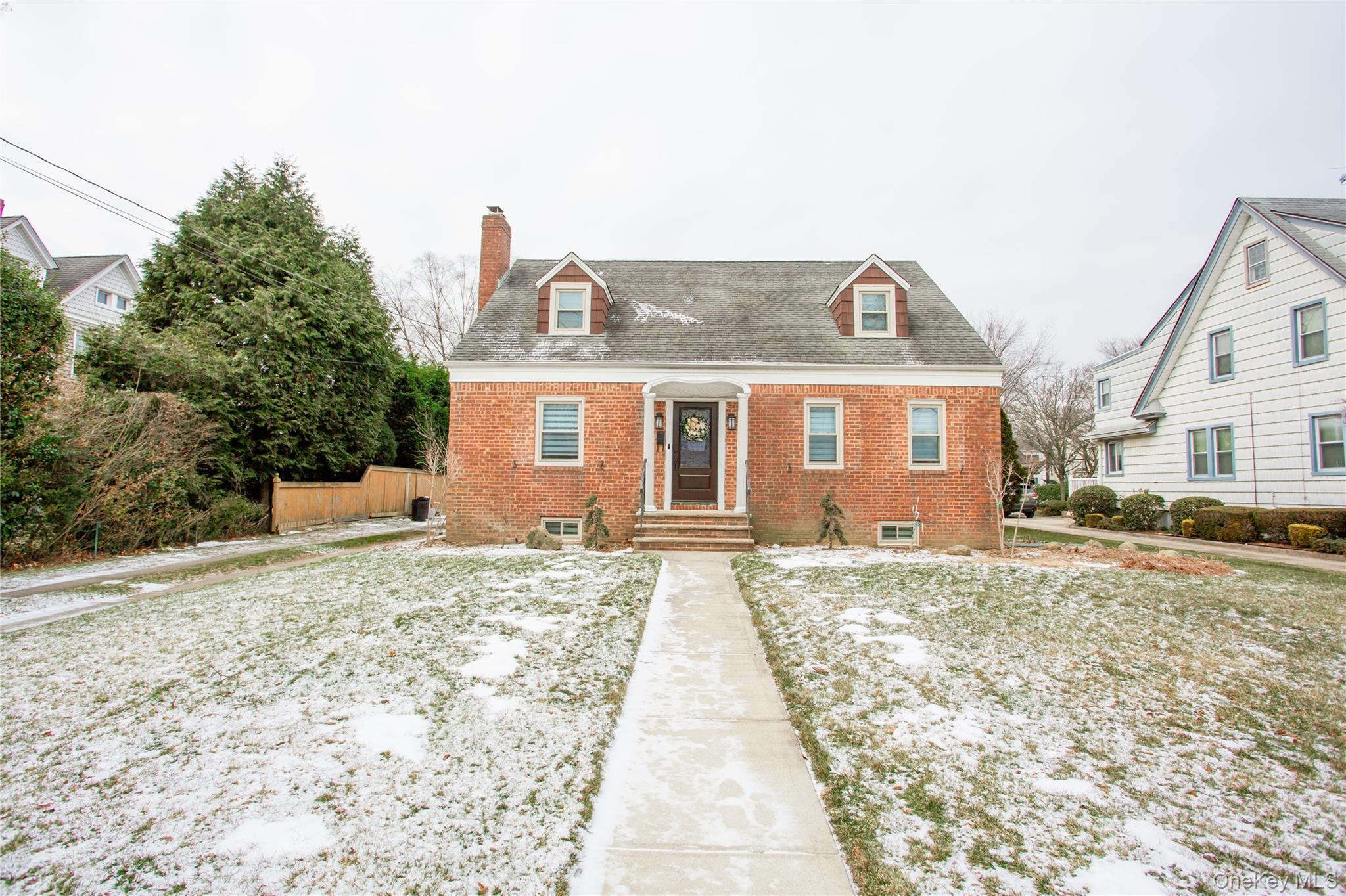 66 Denton Avenue # 2nd Floor, East Rockaway, NY 11518