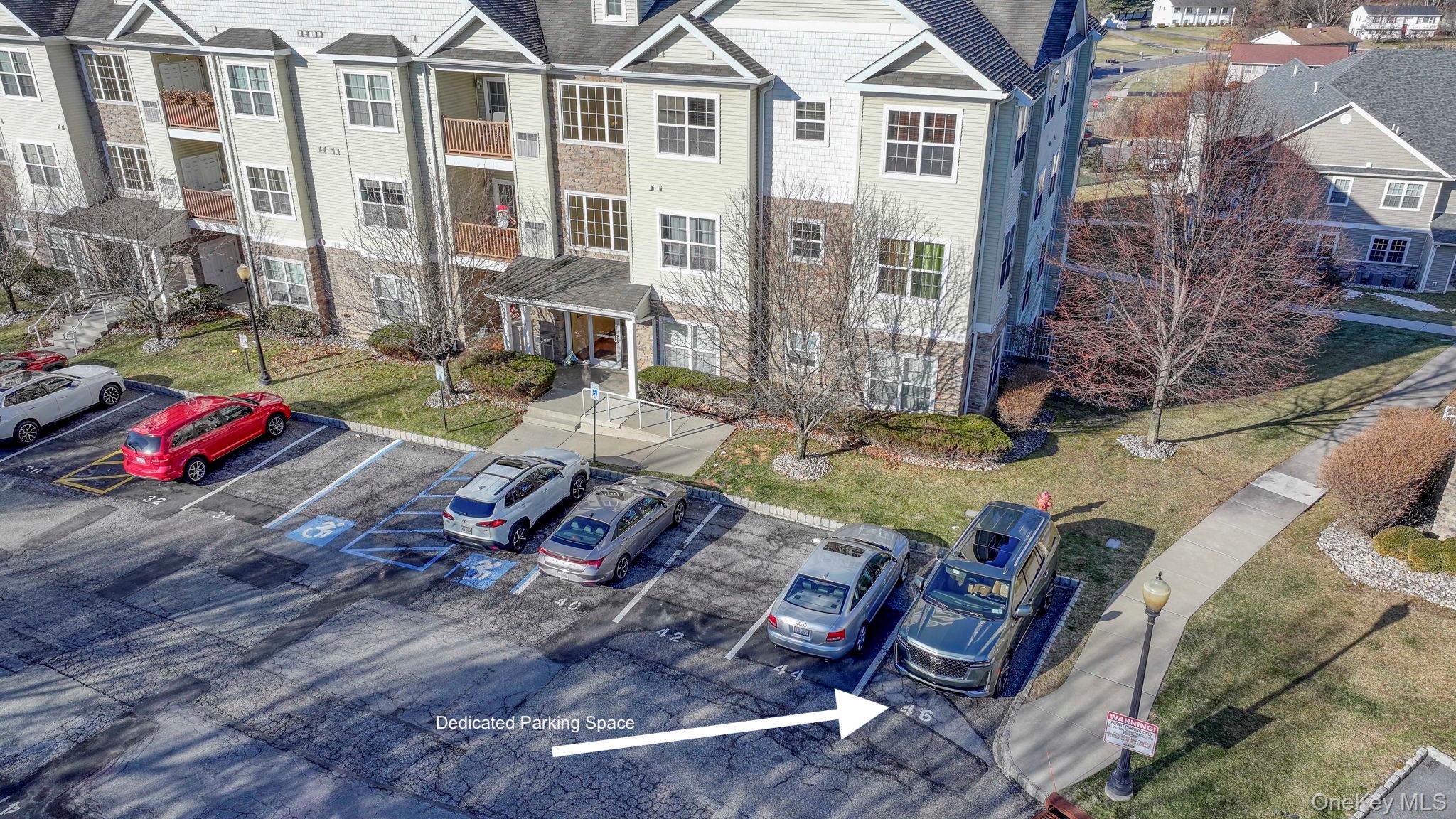 927 Tower Ridge Circle, Middletown, NY 10941