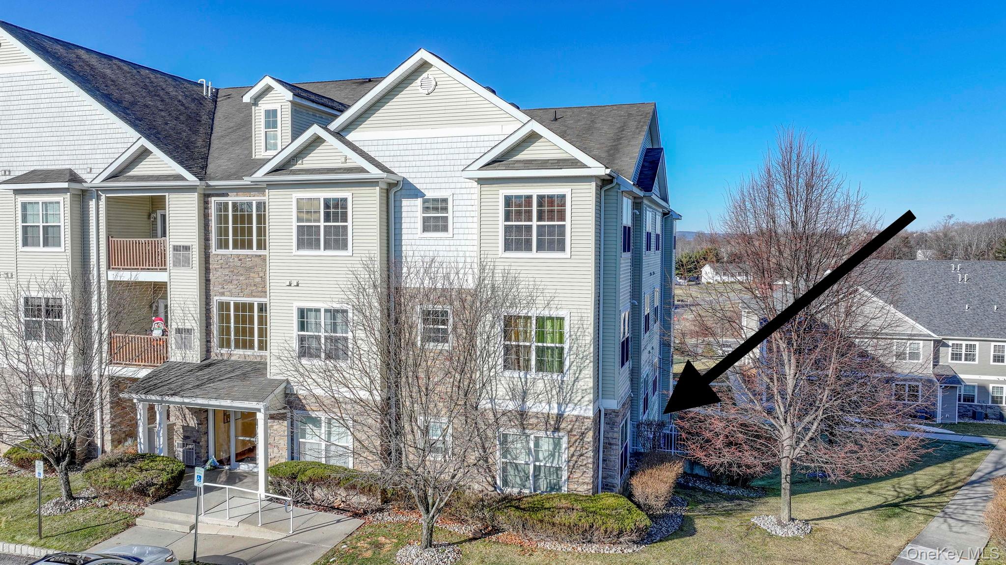 927 Tower Ridge Circle, Middletown, NY 10941