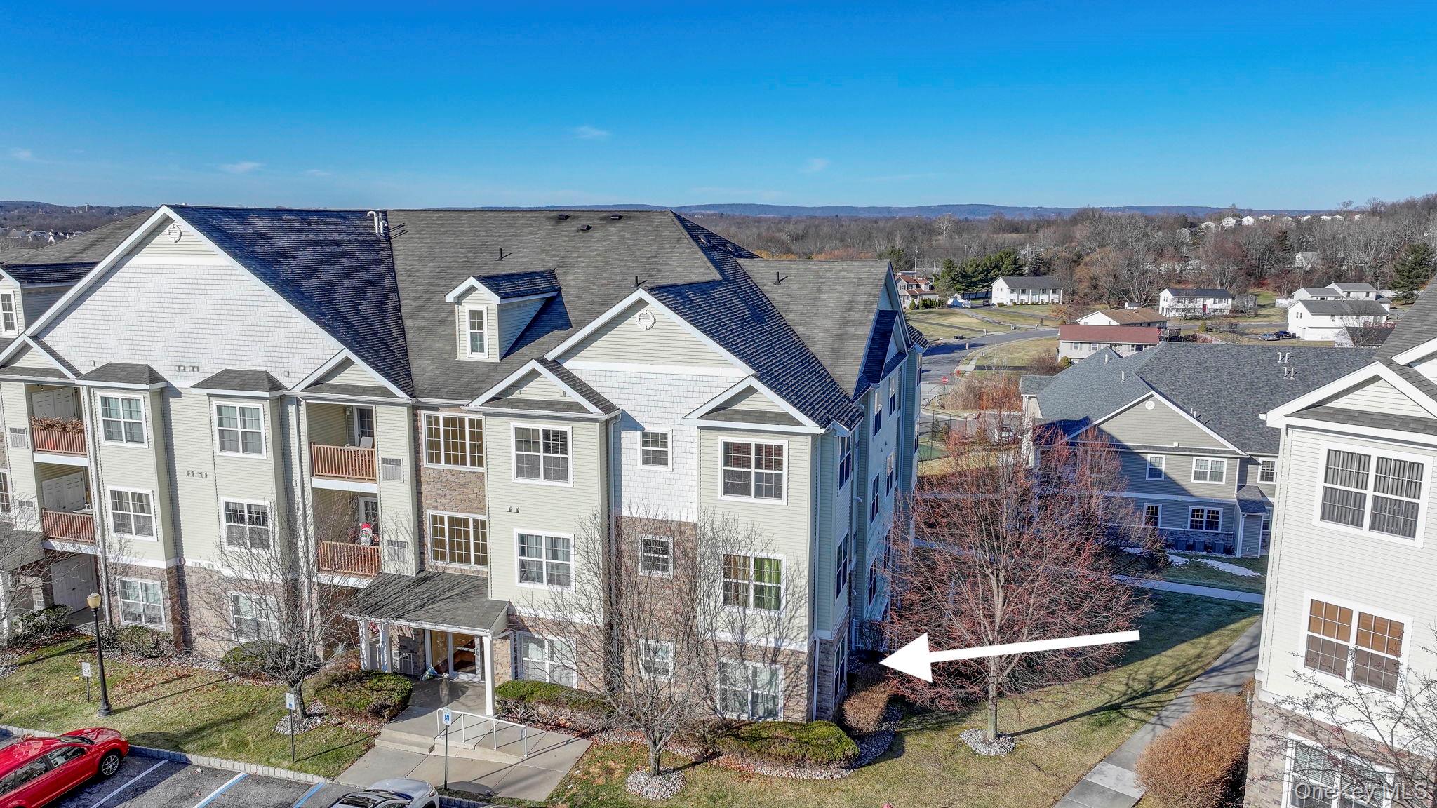 927 Tower Ridge Circle, Middletown, NY 10941