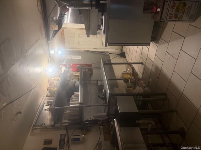 277 Wyckoff Avenue, Brooklyn, NY 11237