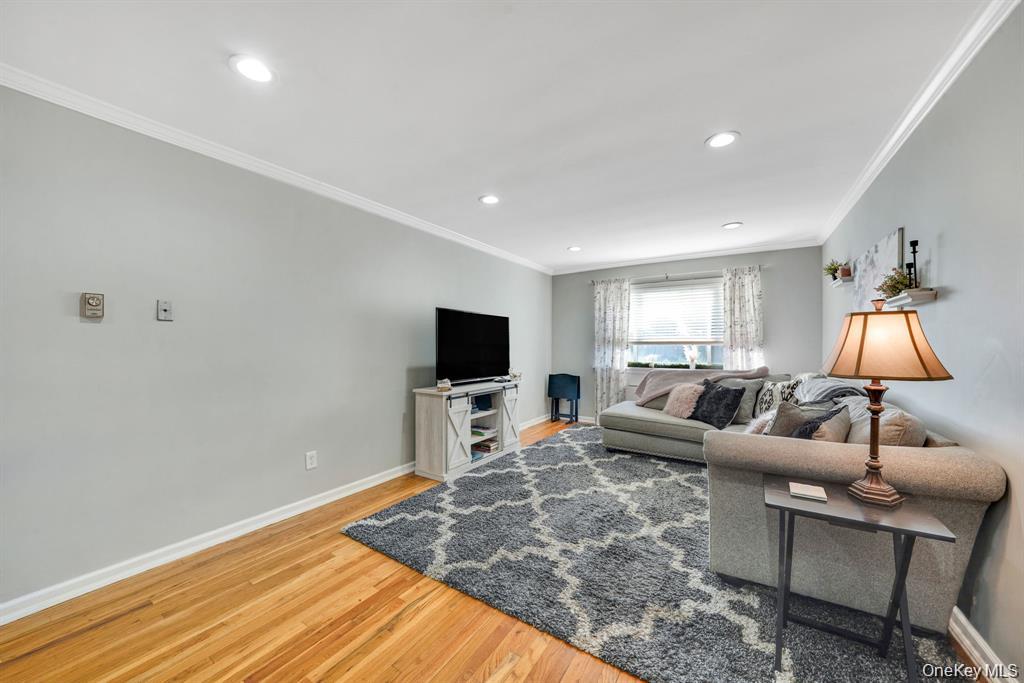 200 Atlantic Avenue # 331, Lynbrook, NY 11563