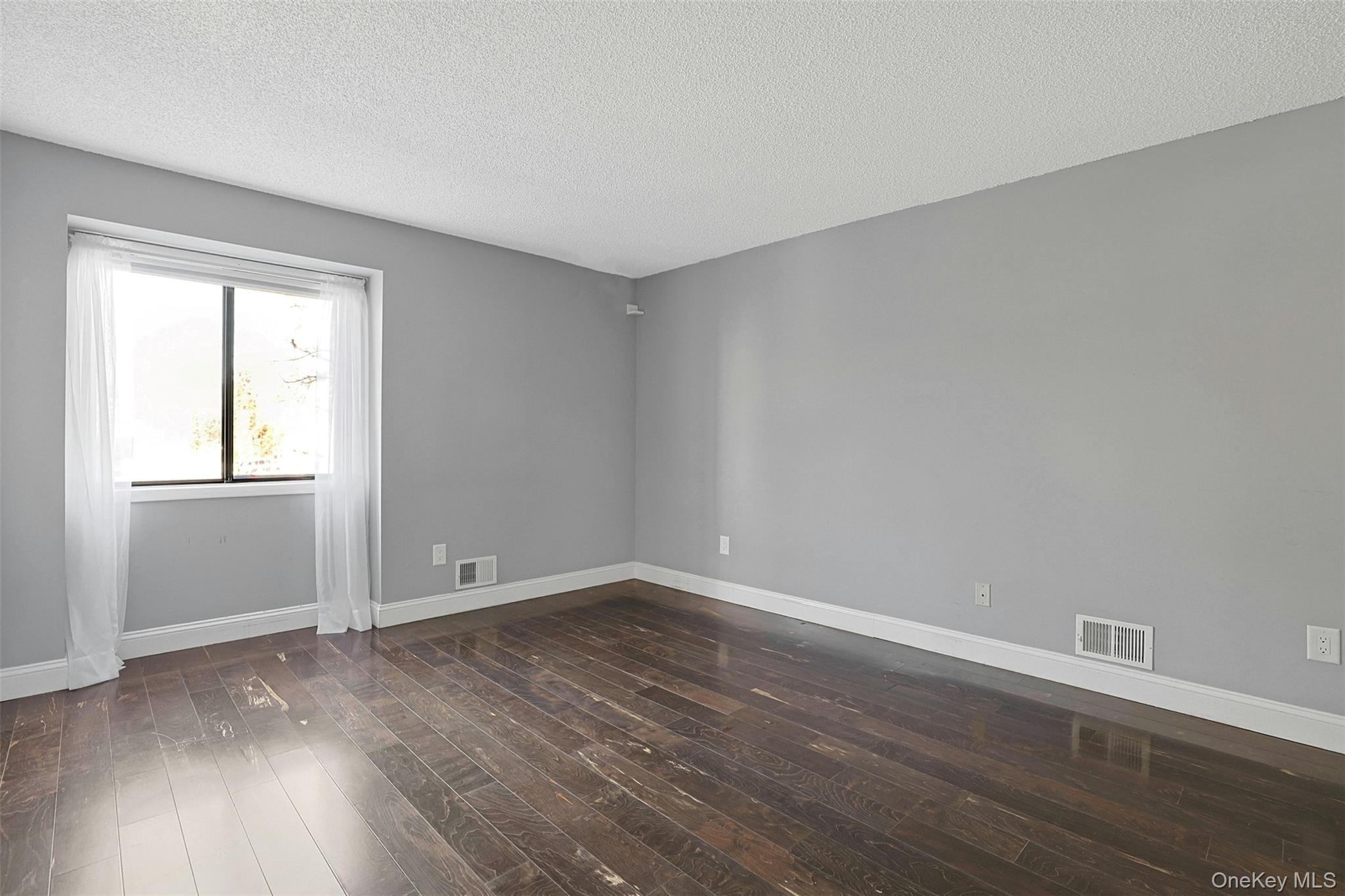 51 Vista Drive # B341, Nanuet, NY 10954