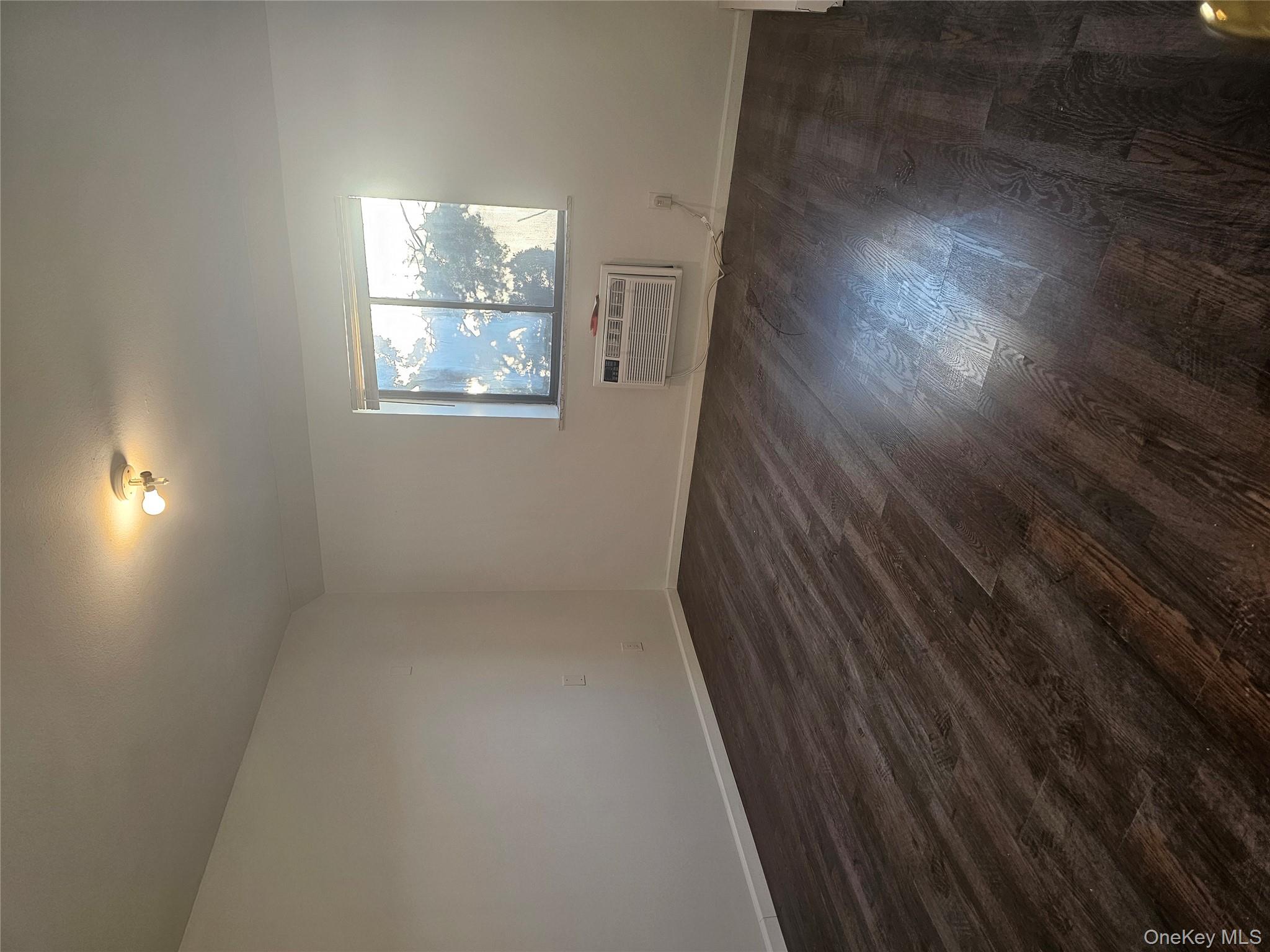 530 Hudson Avenue # c2, Cedarhurst, NY 11516