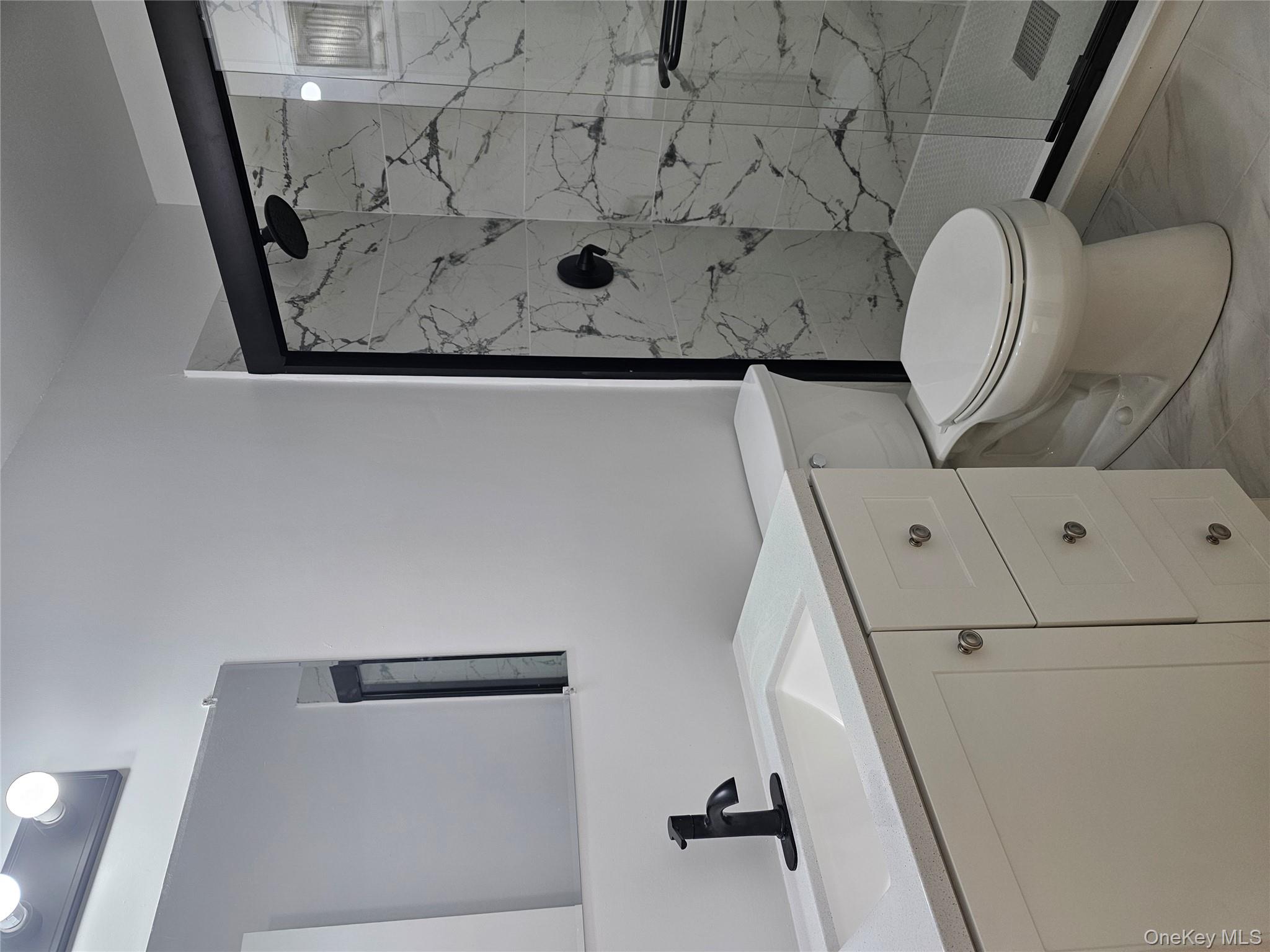 530 Hudson Avenue # c2, Cedarhurst, NY 11516