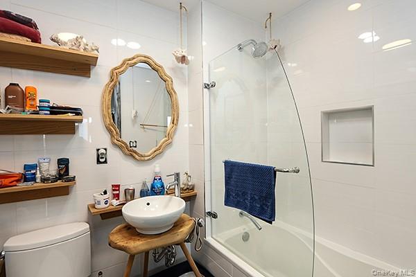 6334 Fresh Pond Road # 5C, Ridgewood, NY 11385