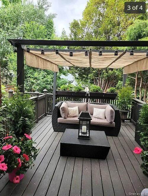 64-07 68th Avenue, Ridgewood, NY 11385