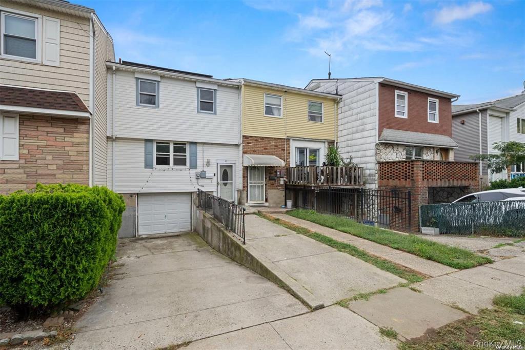 41 Woodcrest Road, Staten Island, NY 10303