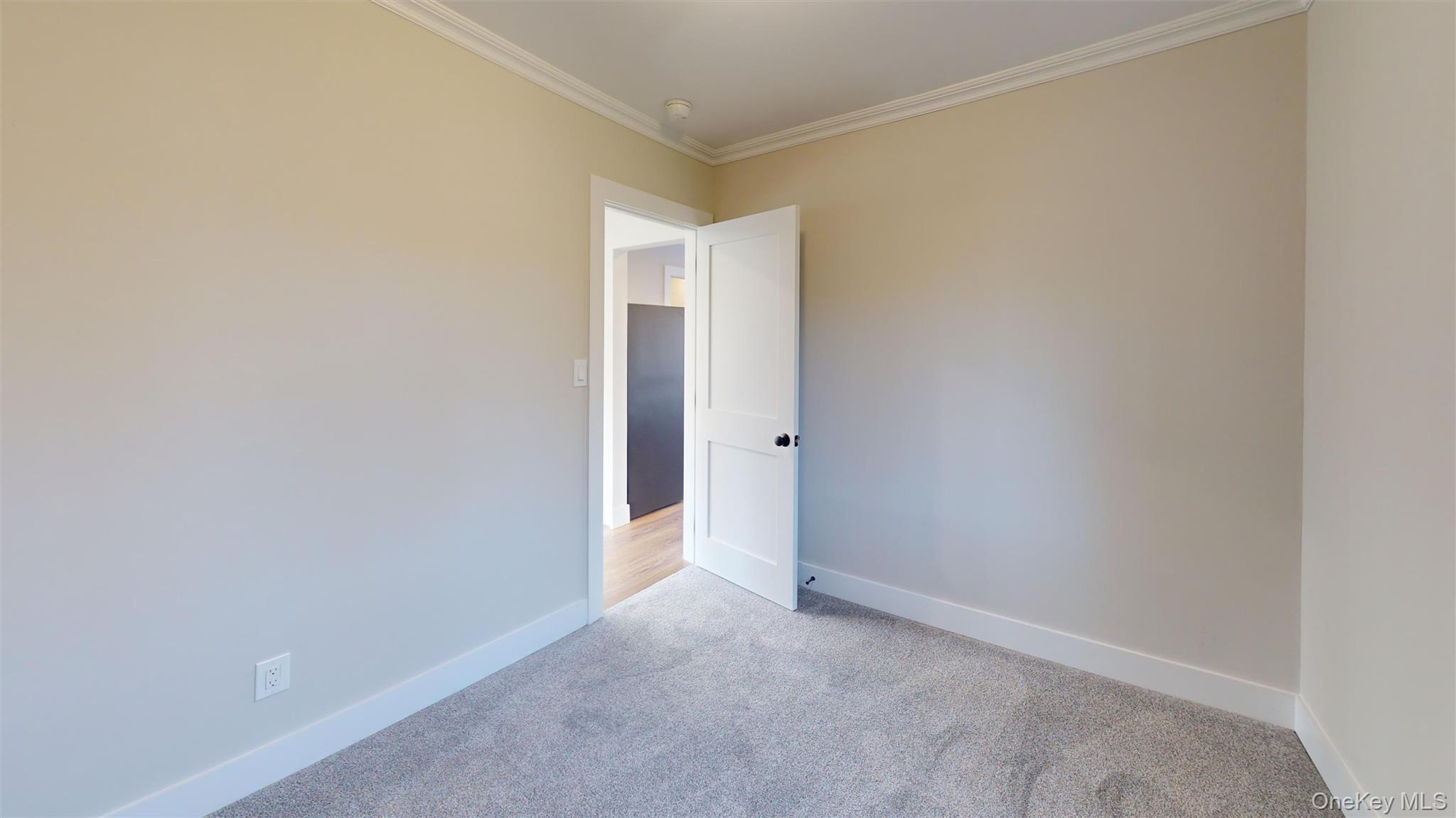 16 Highland Road, Rocky Point, NY 11778