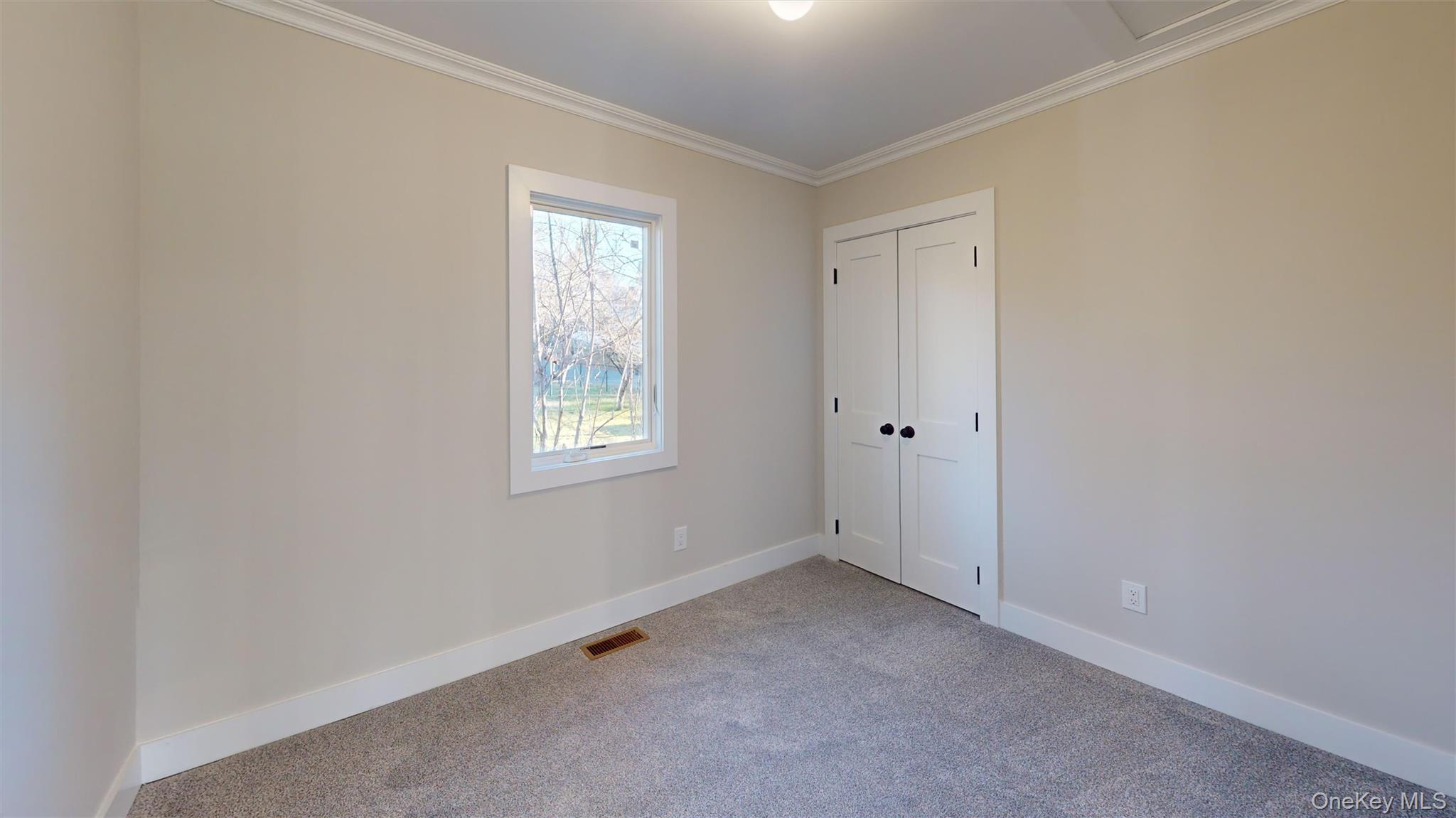 16 Highland Road, Rocky Point, NY 11778