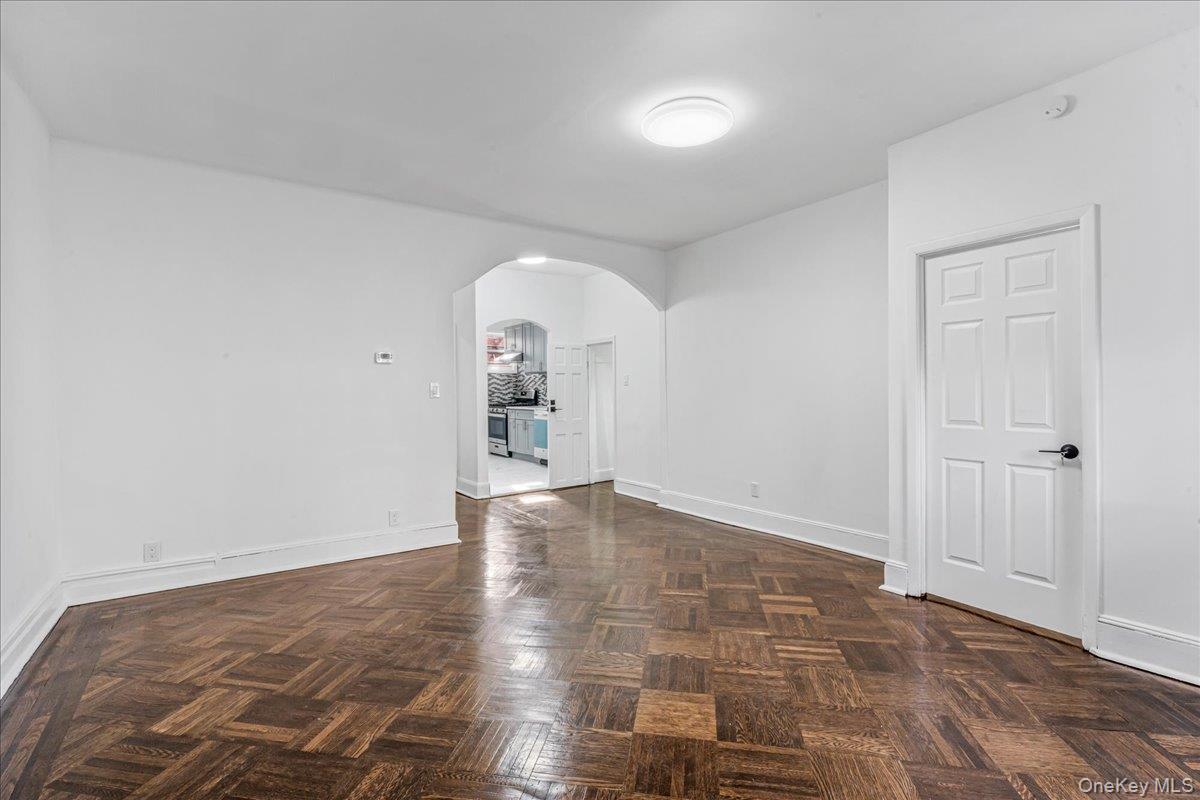 161-36 Grand Central Parkway, Jamaica Hills, NY 11432