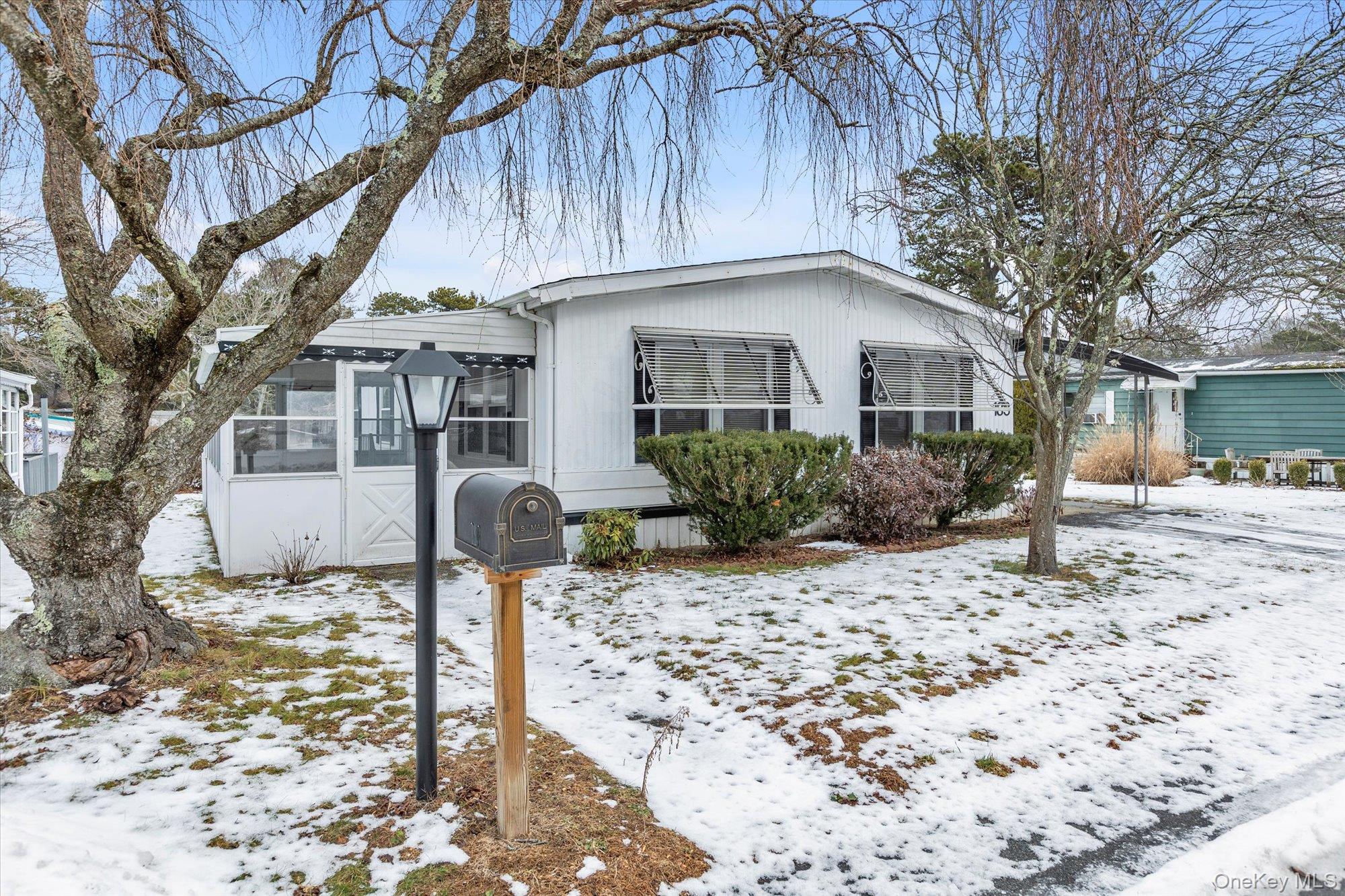 525-183 Riverleigh Avenue # 183, Riverhead, NY 11901