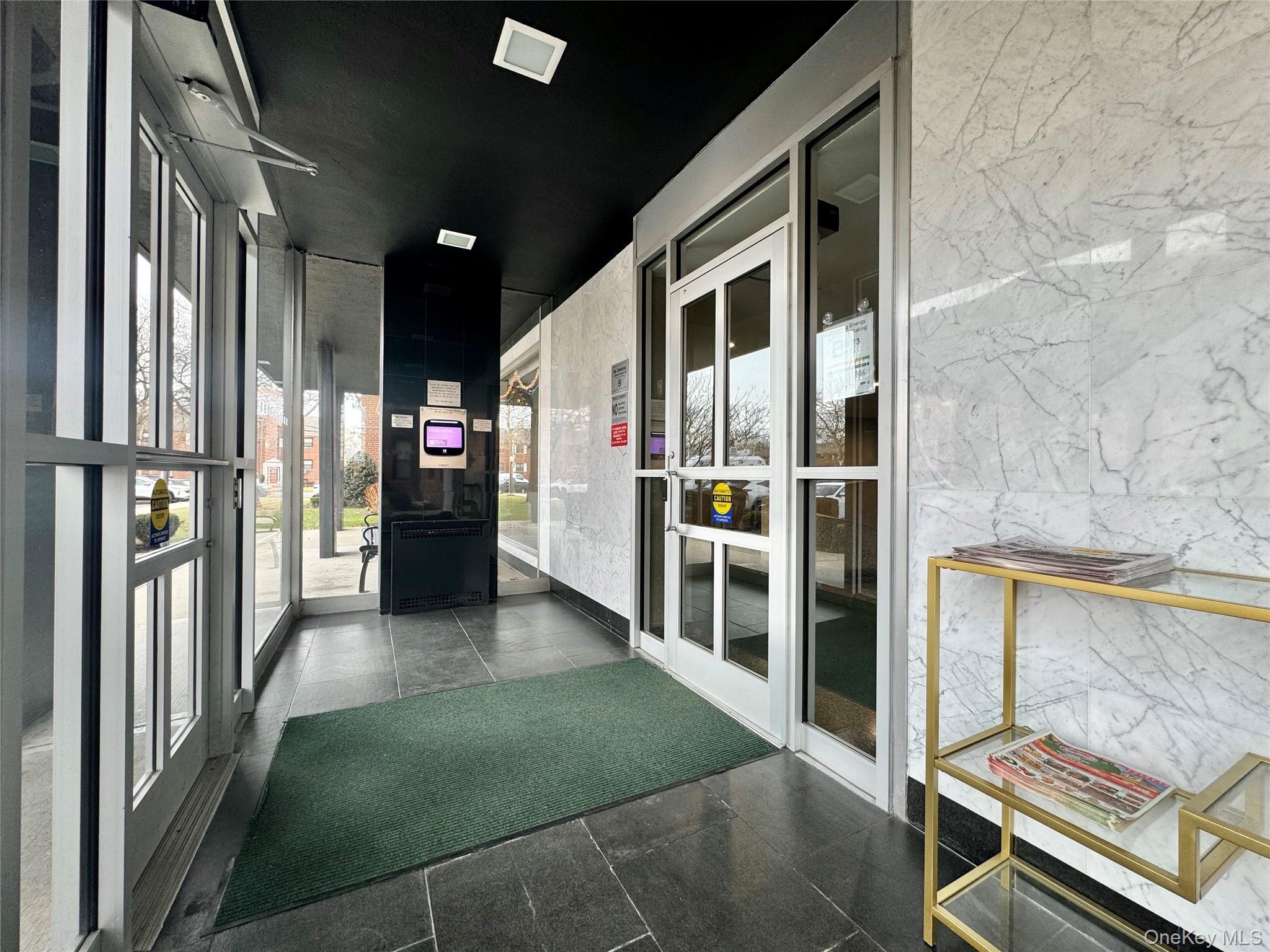 84-09 155th Avenue # 3H, Howard Beach, NY 11414