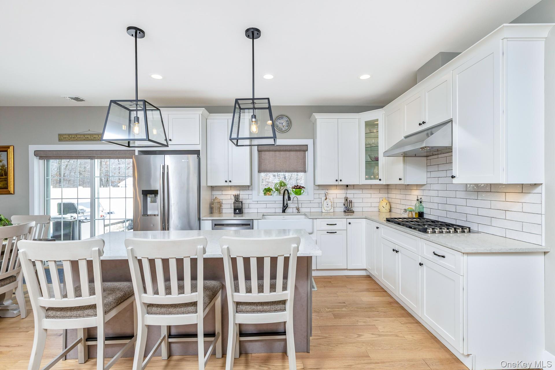 6 Mastro Court, Baiting Hollow, NY 11933