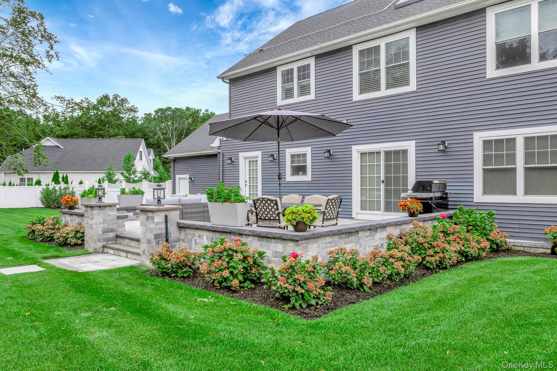 6 Mastro Court, Baiting Hollow, NY 11933