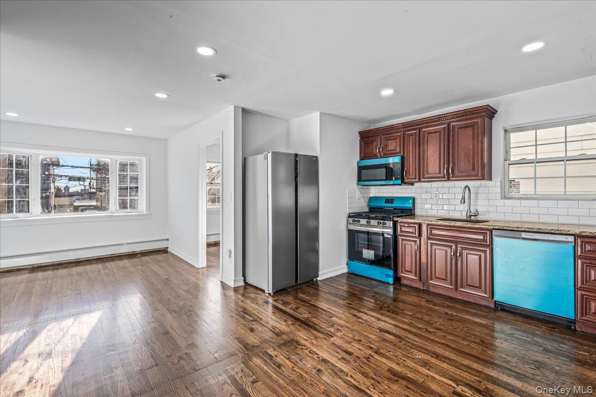 953 E 217th Street # A, Bronx, NY 10469