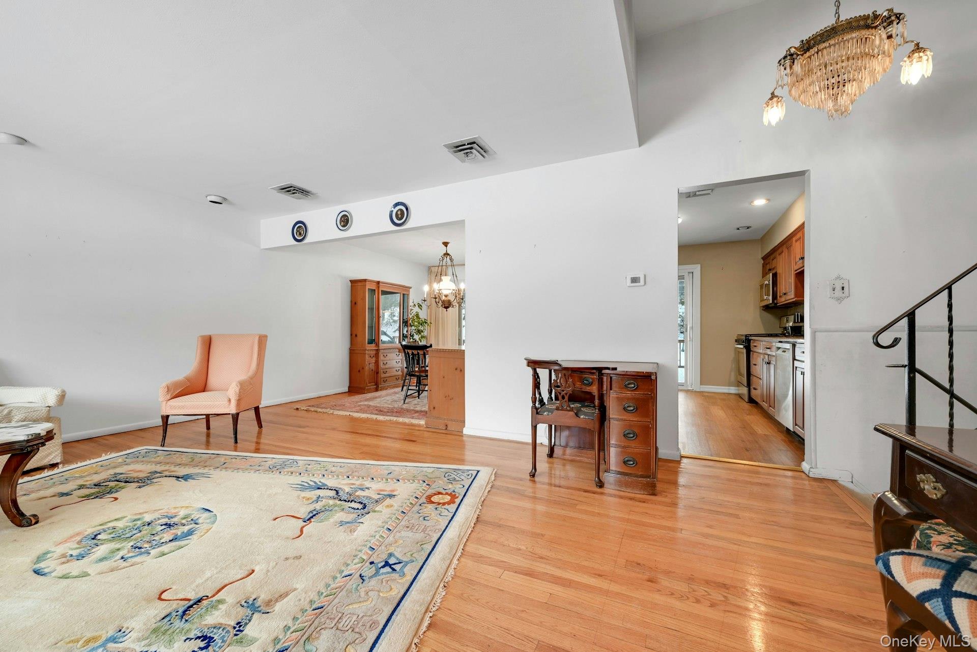 12 Mark Lane, New City, NY 10956