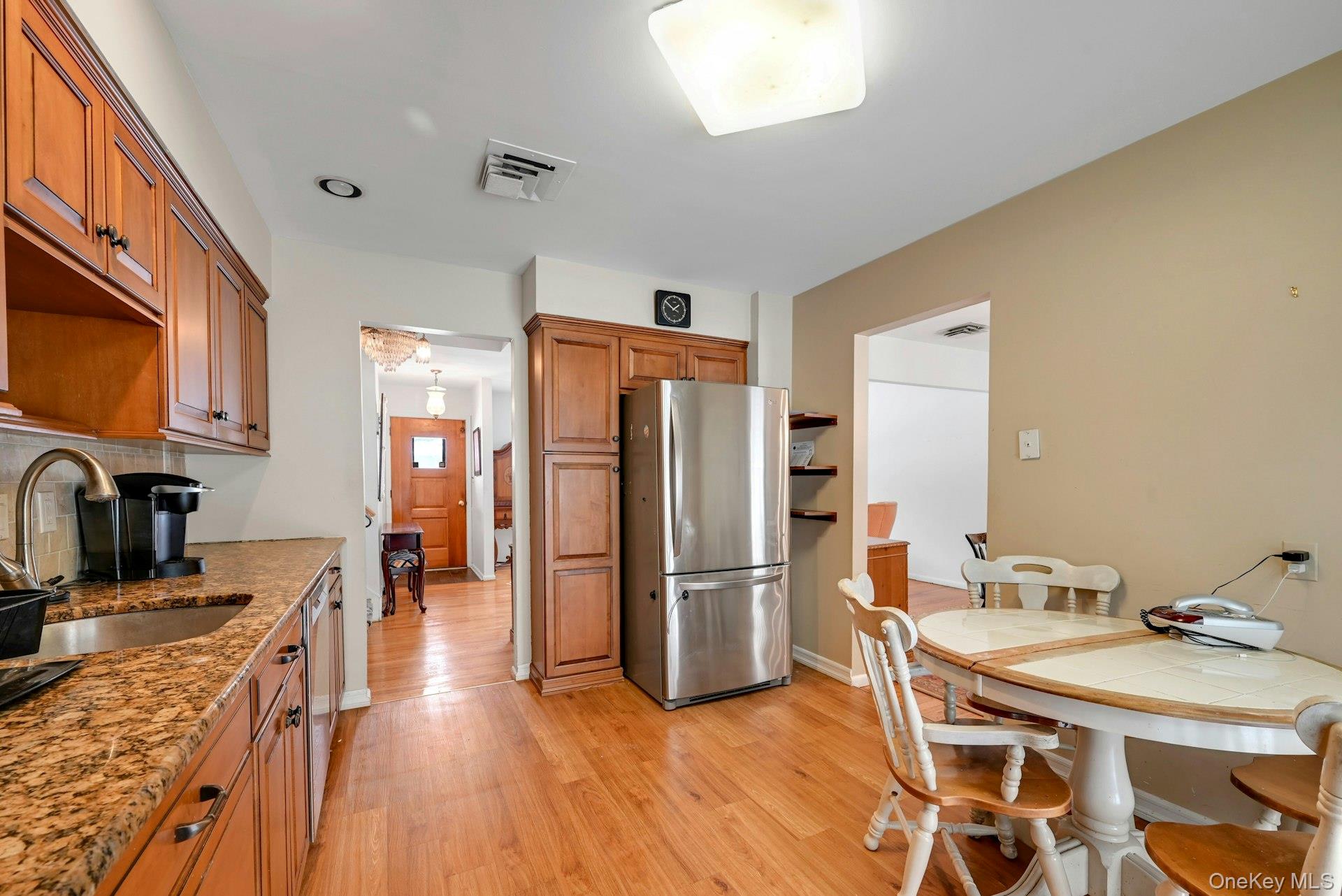 12 Mark Lane, New City, NY 10956