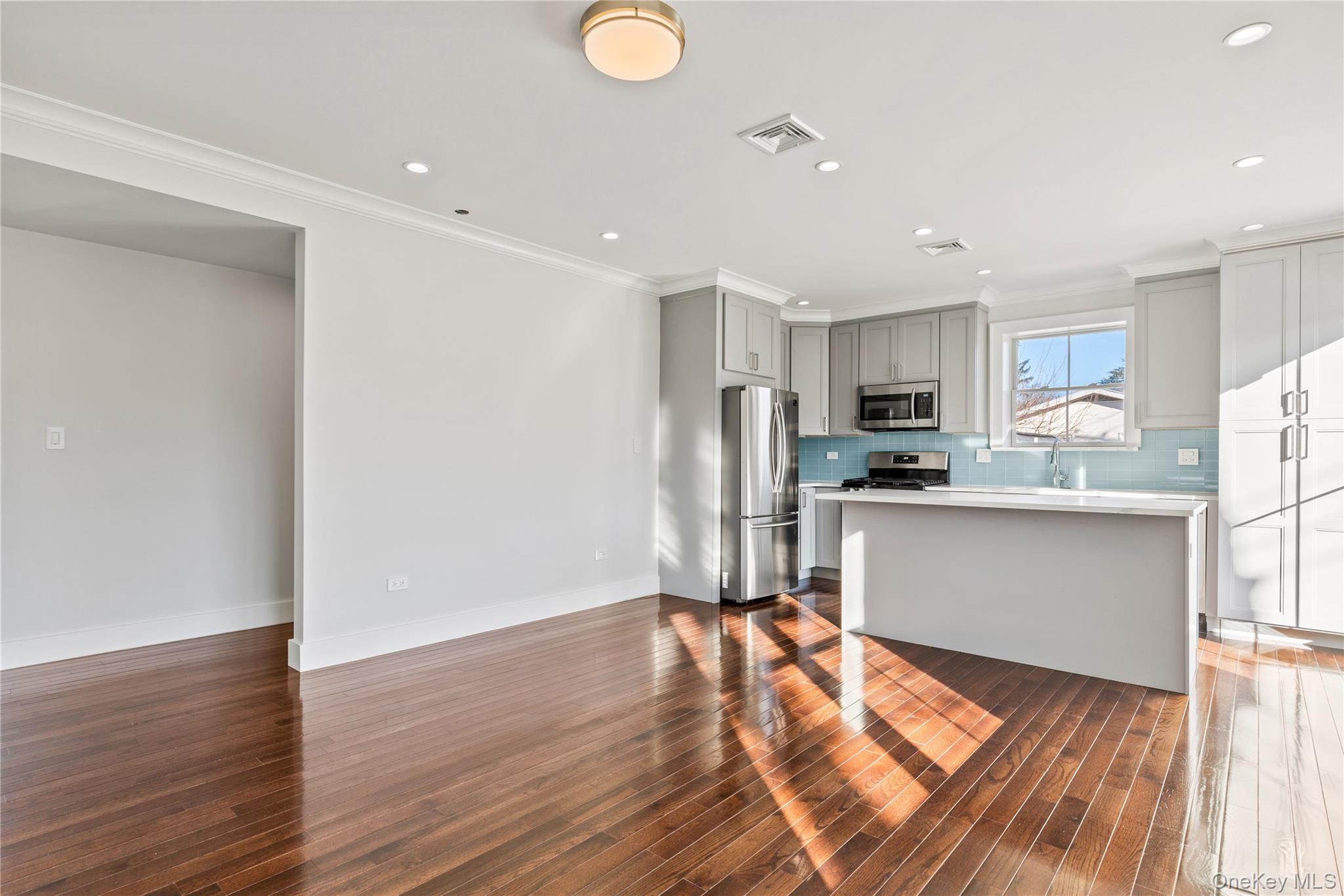 385 Midland Avenue # 2, Rye, NY 10580