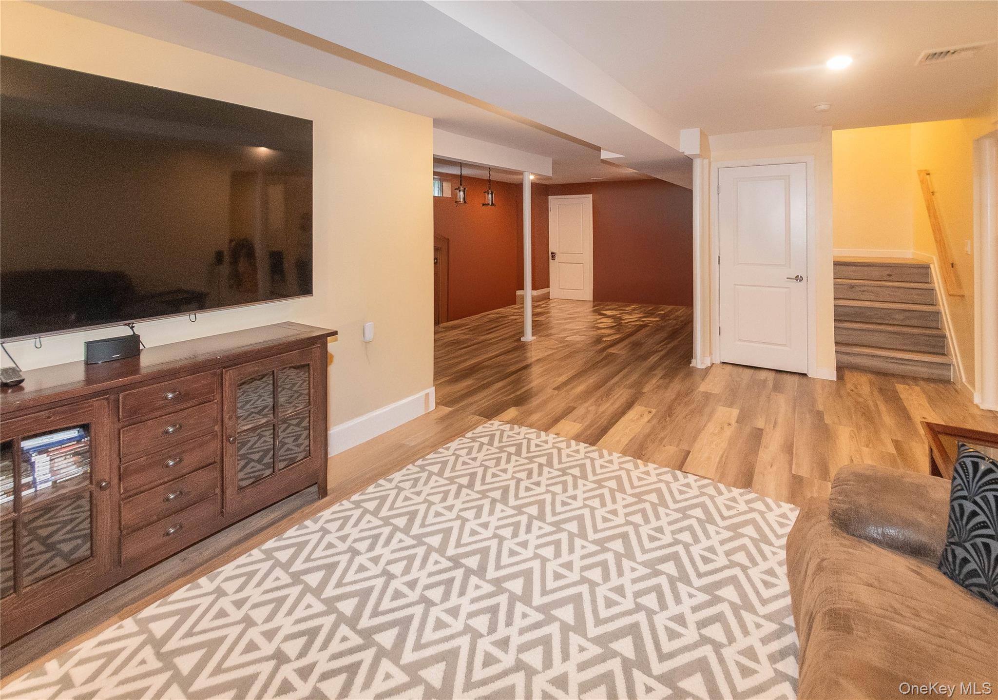 21 Castleton Drive, Highland Mills, NY 10930