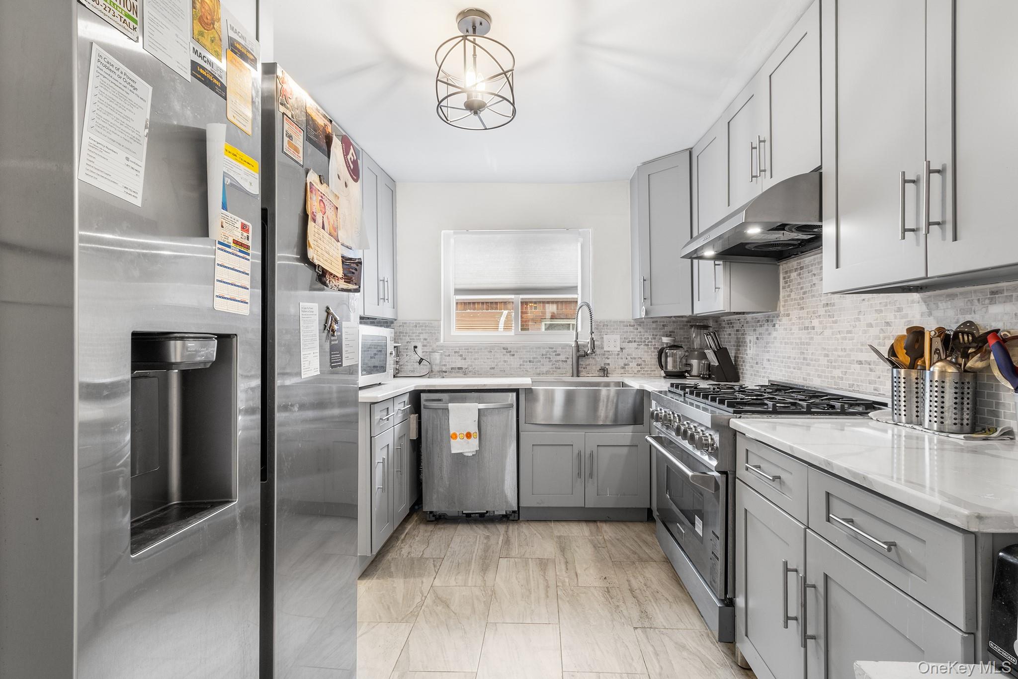 11916 204th Street, Saint Albans, NY 11412