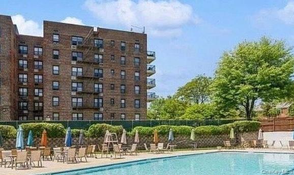224-24 Union Turnpike # 1P, Bayside, NY 11364