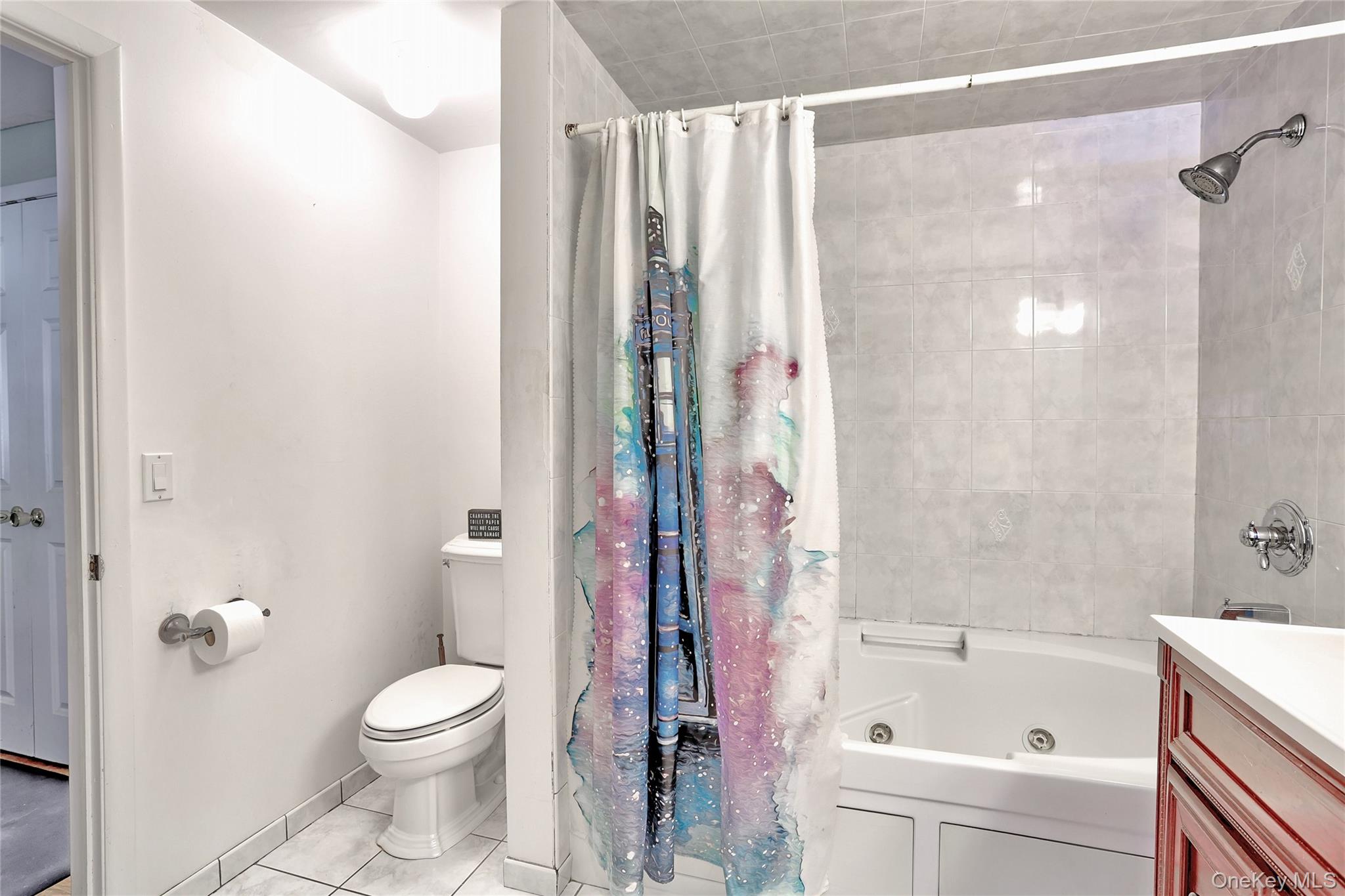 5 Raven Terrace, New City, NY 10956